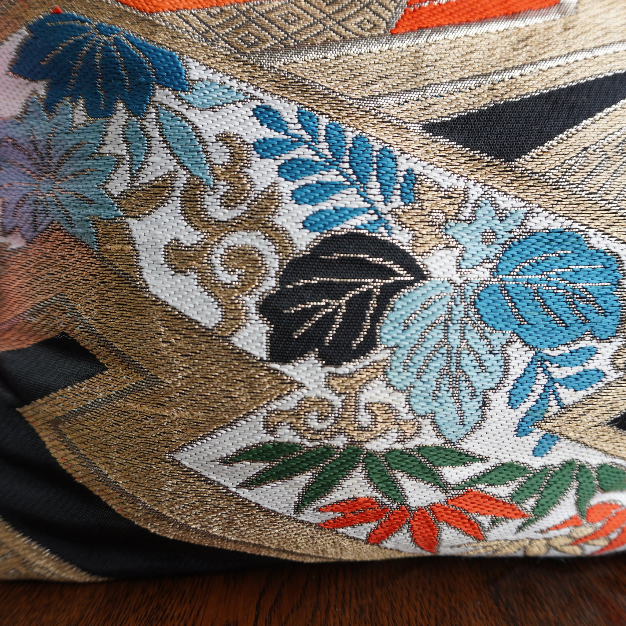 Pouch Made with Kimono Obi K008
