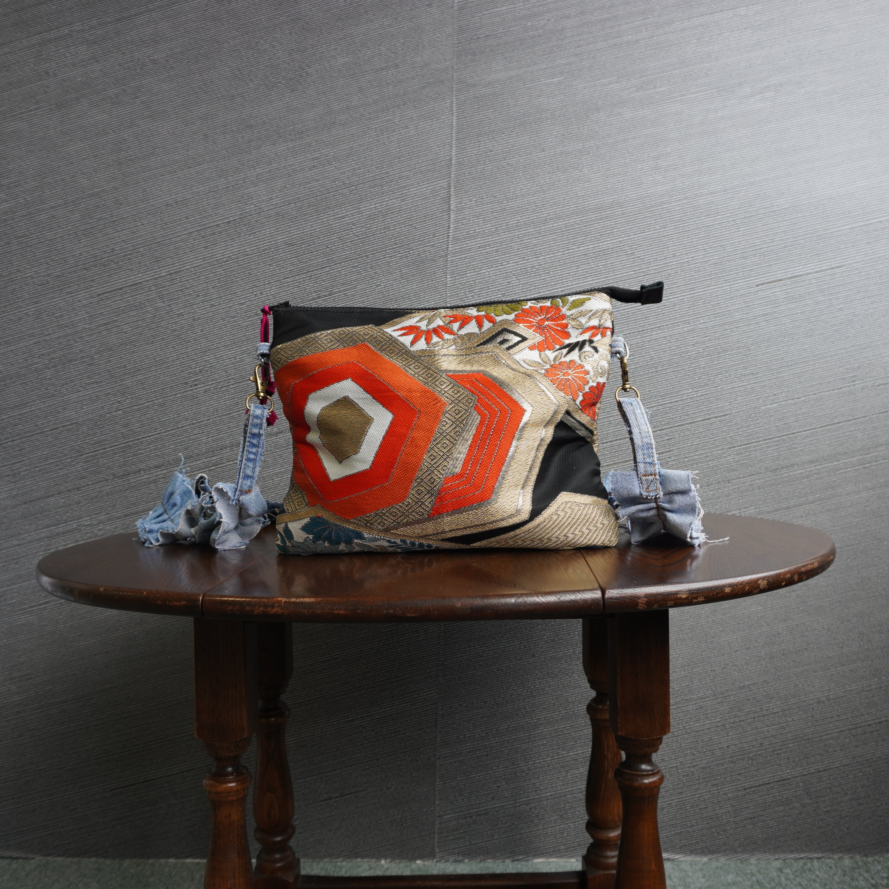 着物帯を使用したポーチ　K005