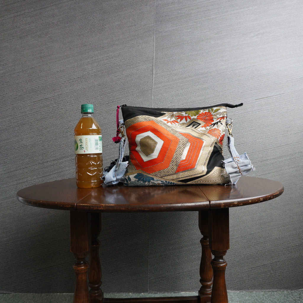 着物帯を使用したポーチ　K005