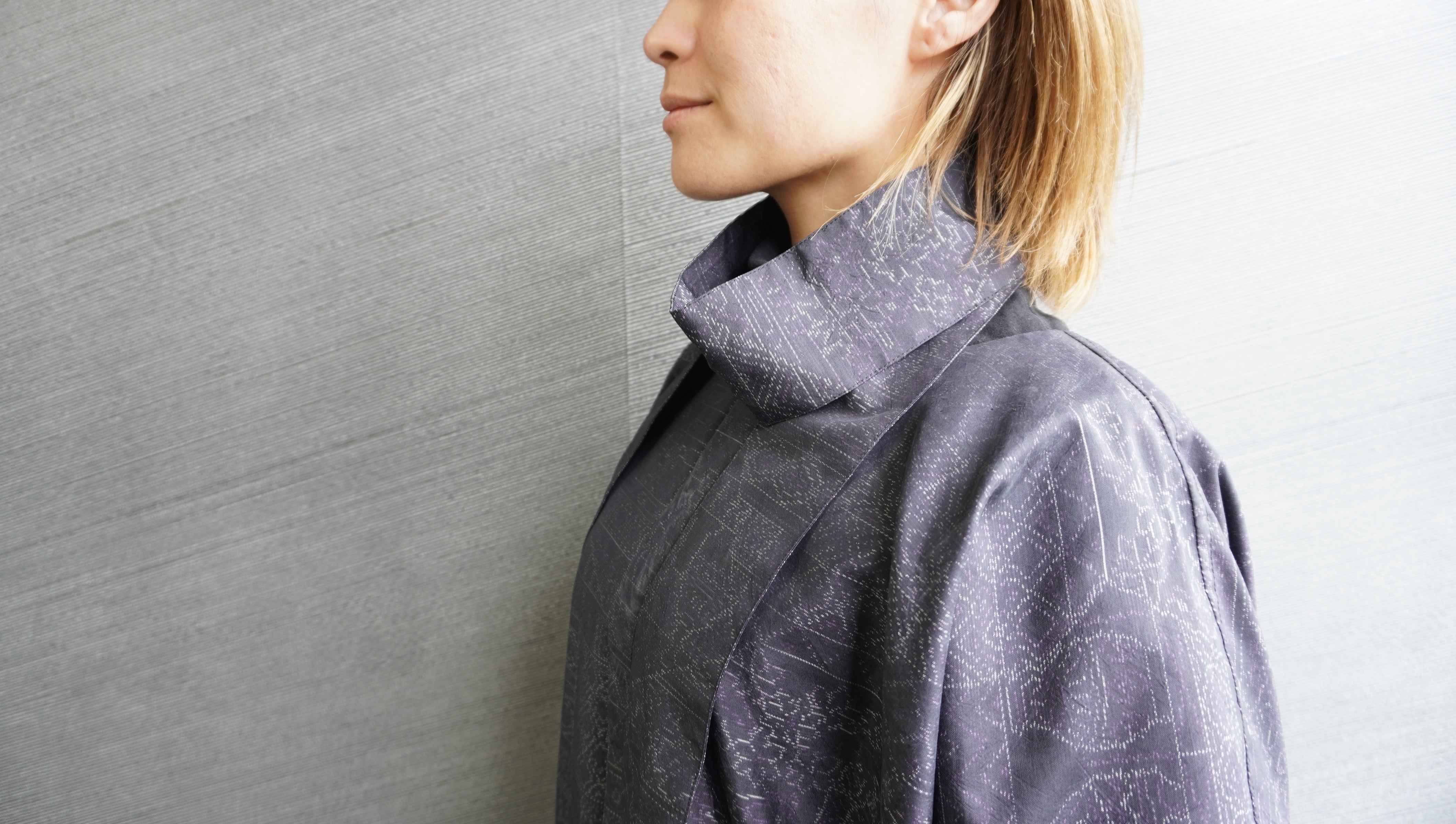 大島紬を使用した群青色のワンピース K188