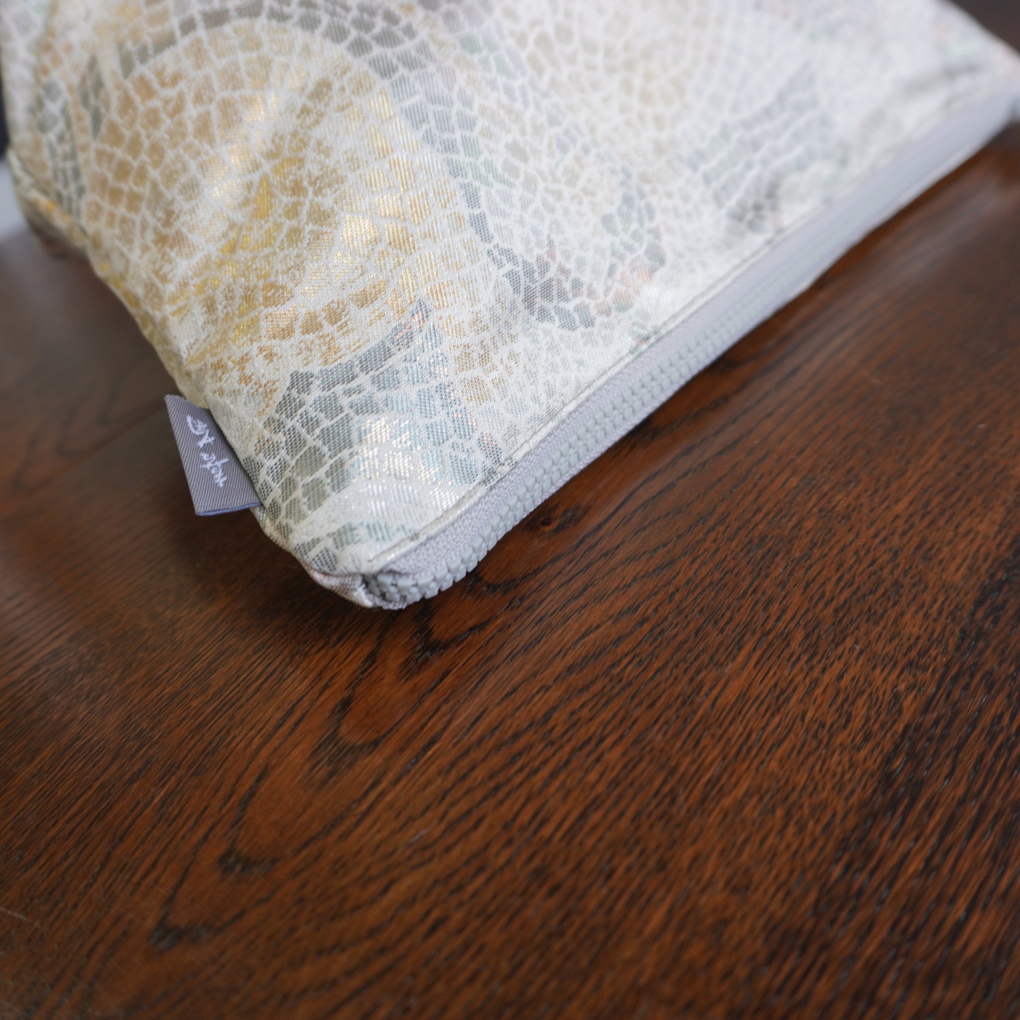 着物帯を使用したポーチ　K138