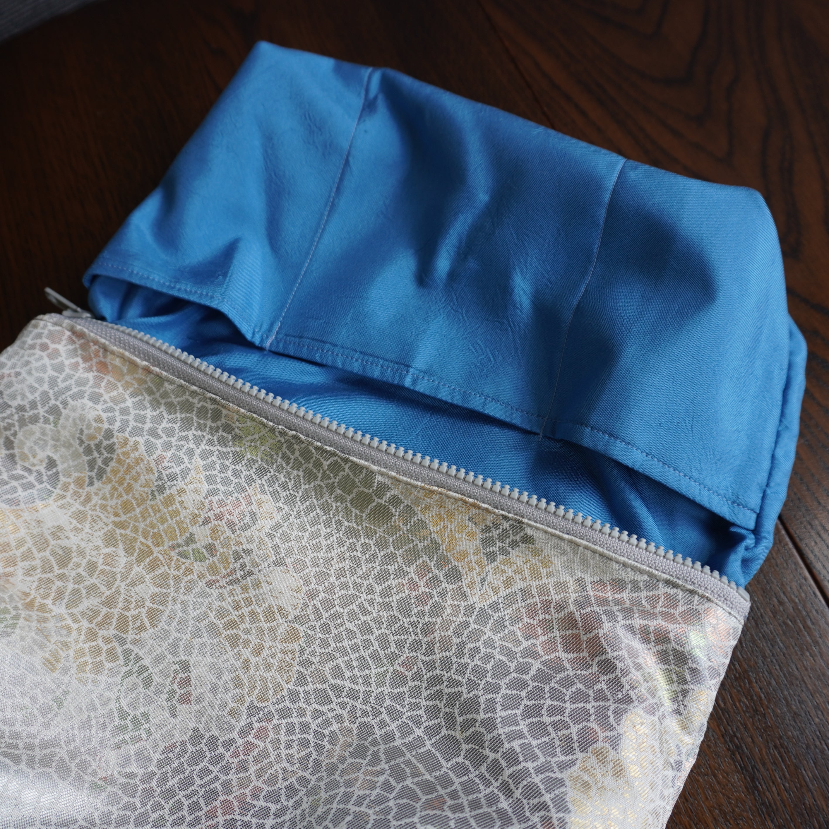 着物帯を使用したポーチ　K138