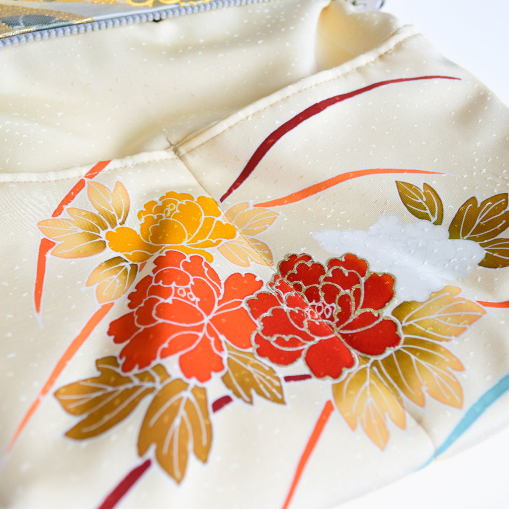 Pouch using kimono obi K228