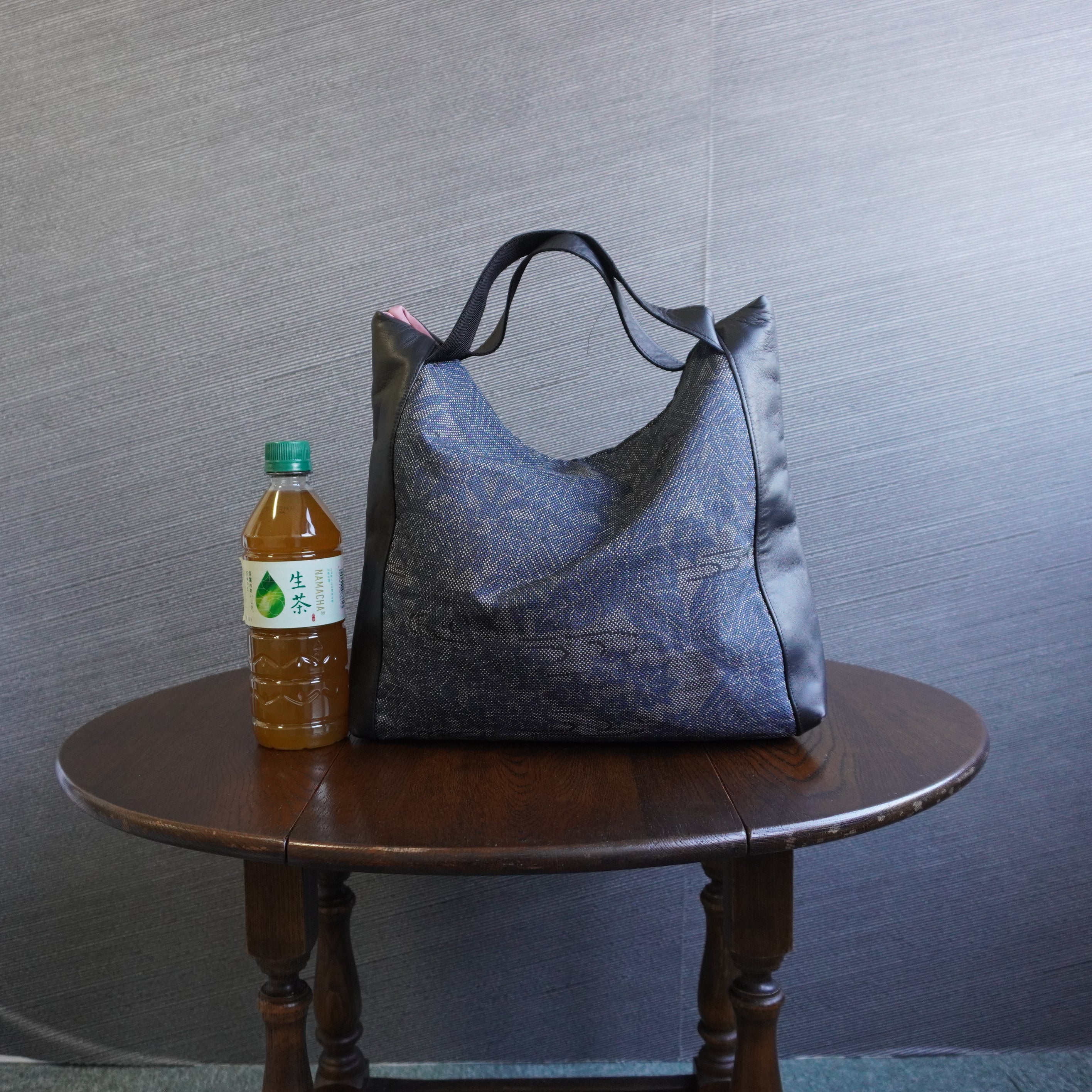 上質な着物リメイク　アップサイクルバッグ　レザーバッグ　K003