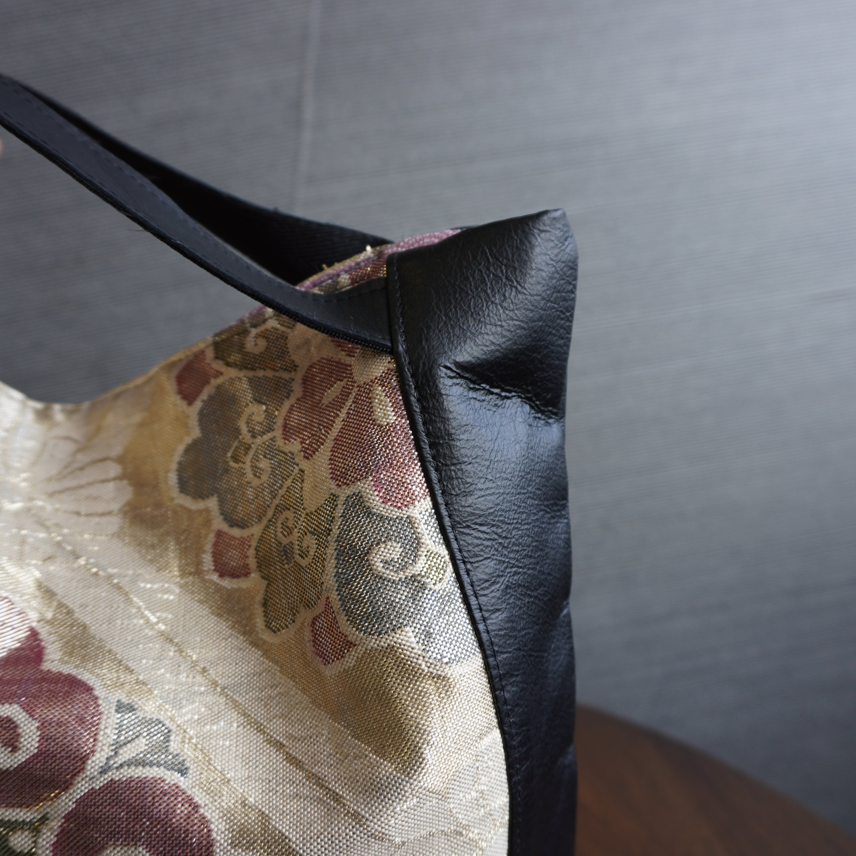 着物と本革使用　着物リメイクトートバッグ　レザーバッグ　K034