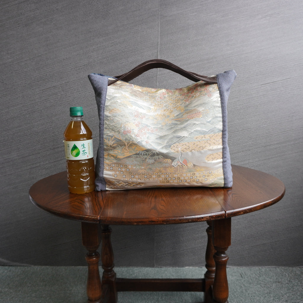 豪華な帯使用　アップサイクルバッグ　K033