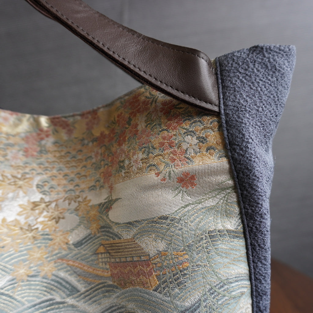 豪華な帯使用　アップサイクルバッグ　K033