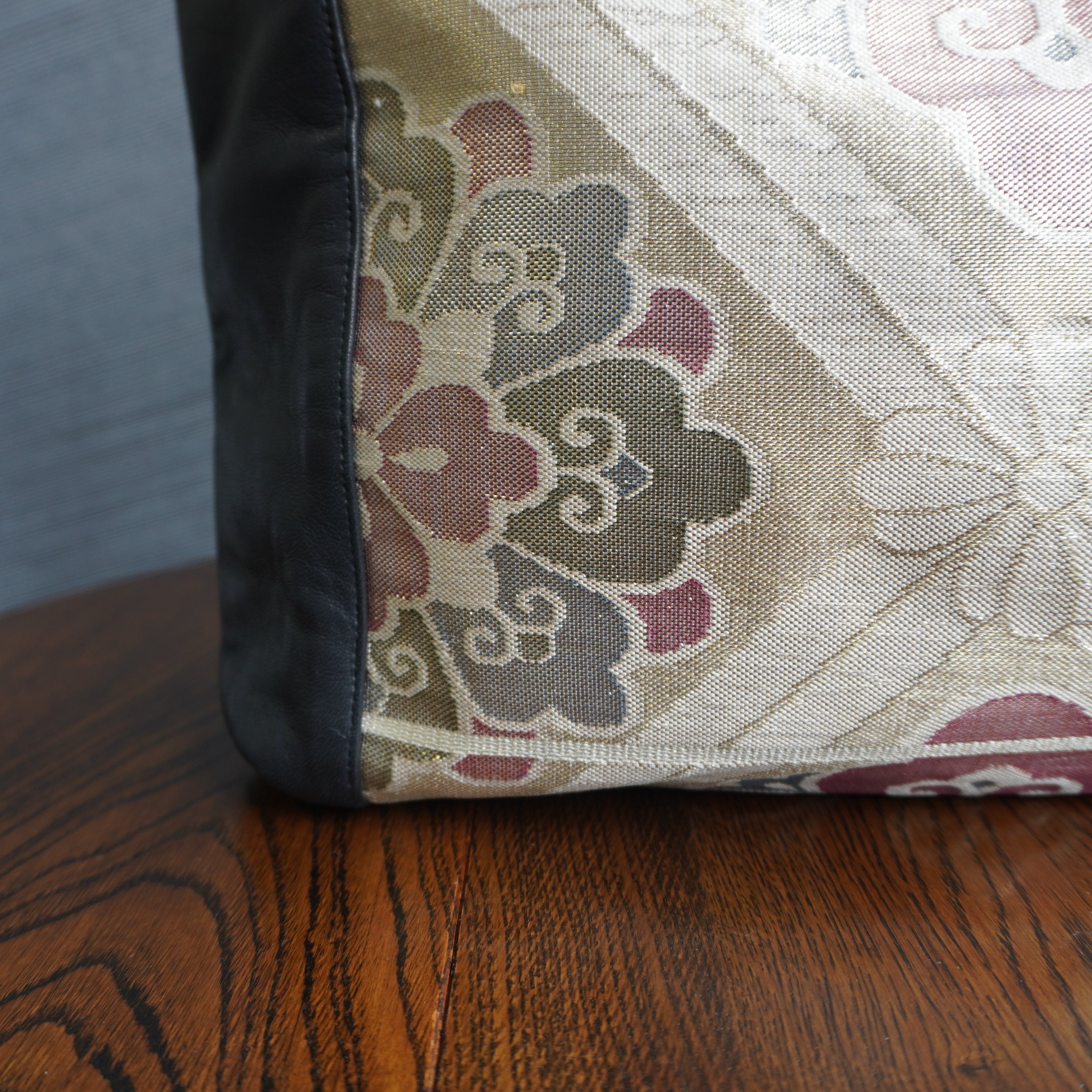 着物と本革使用　着物リメイクトートバッグ　レザーバッグ　K031