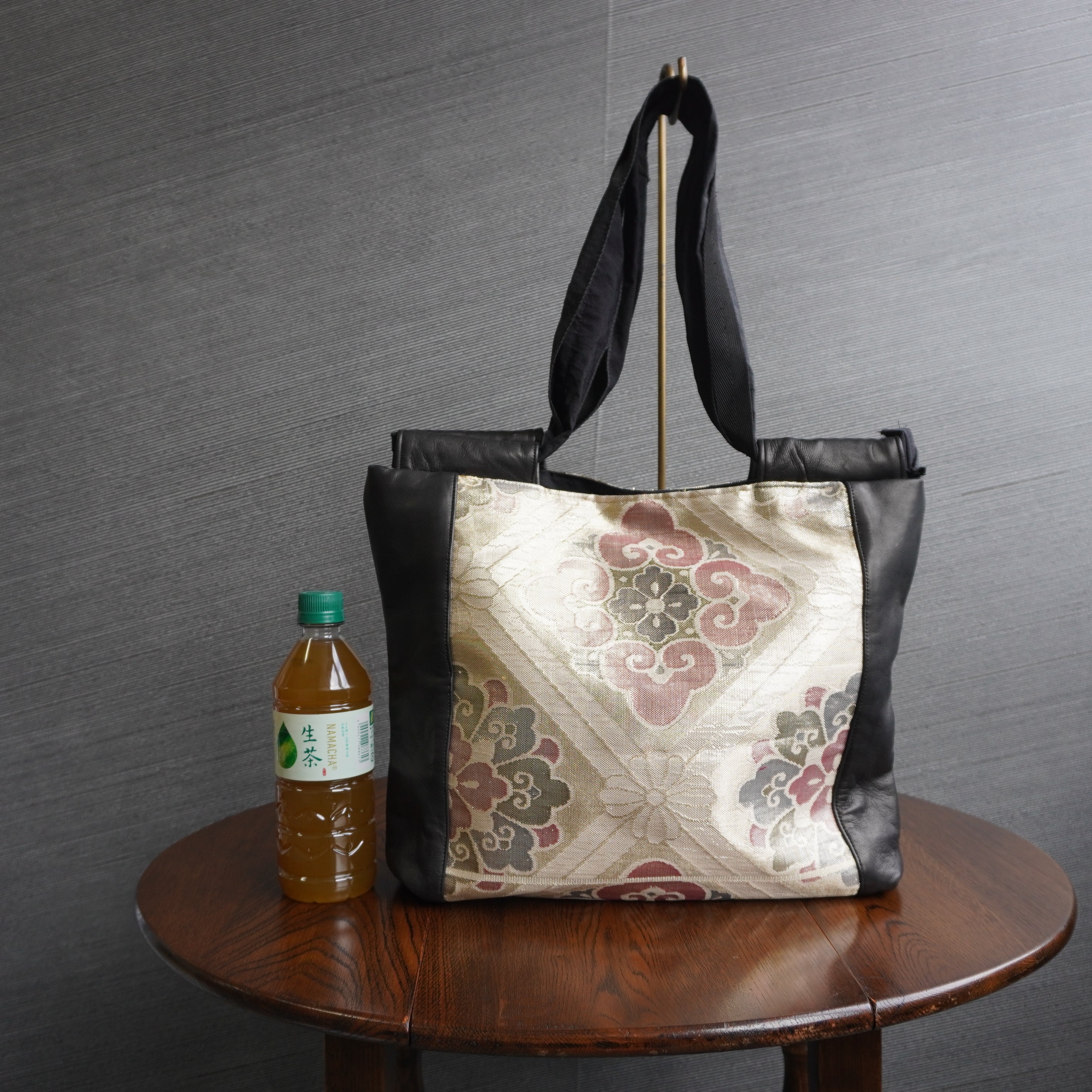 着物と本革使用　着物リメイクトートバッグ　レザーバッグ　K031