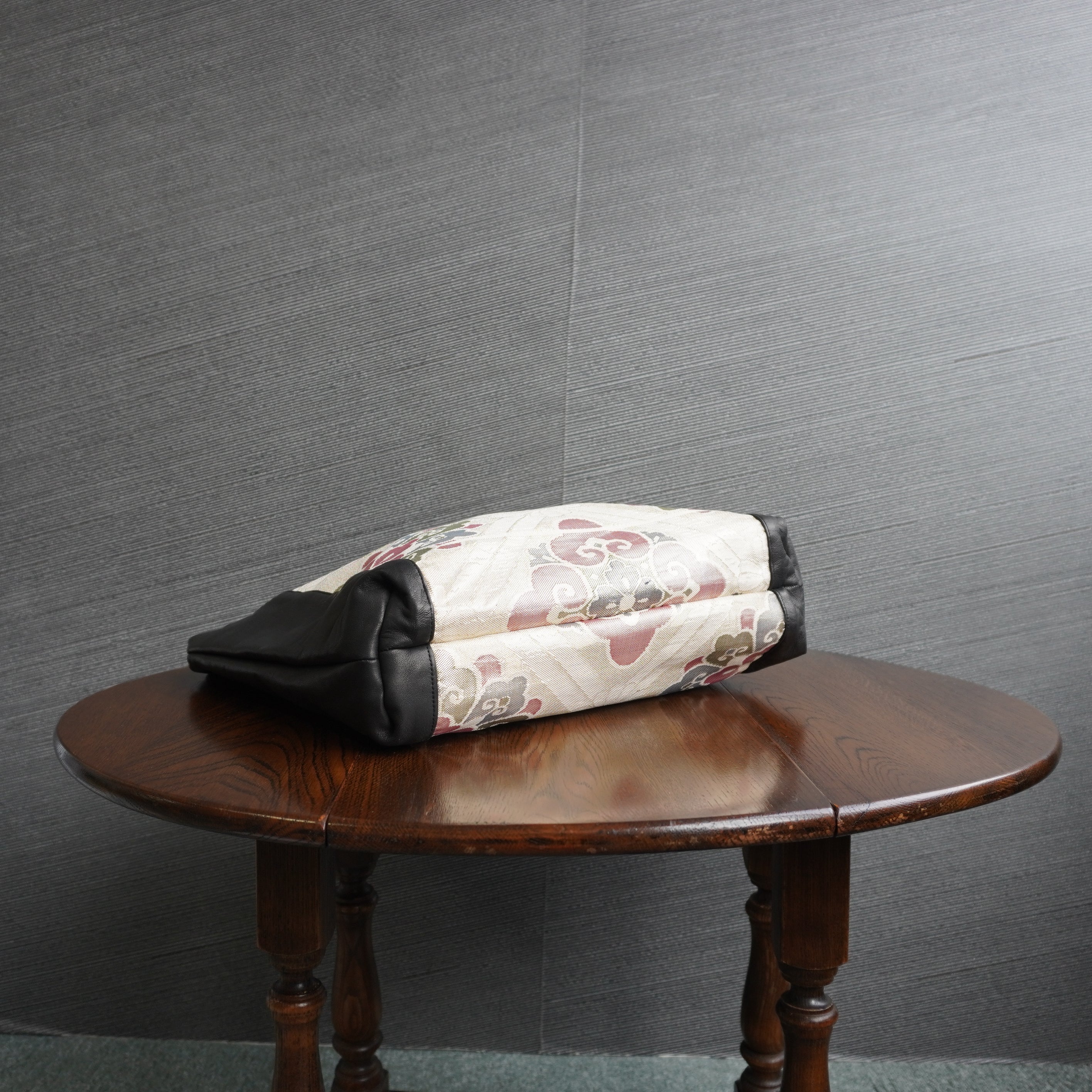 着物と本革使用　着物リメイクトートバッグ　レザーバッグ　K031