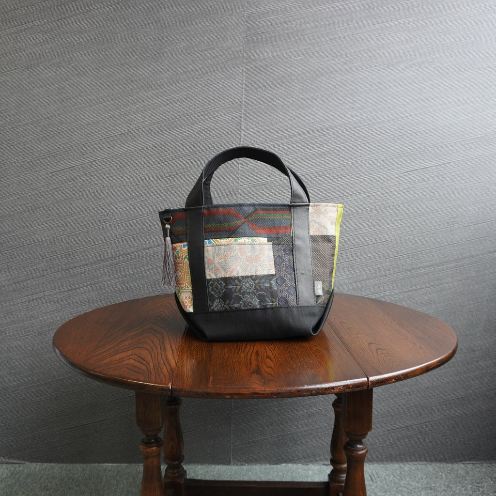 上質な着物リメイク　アップサイクルバッグ　レザーバッグ　K144