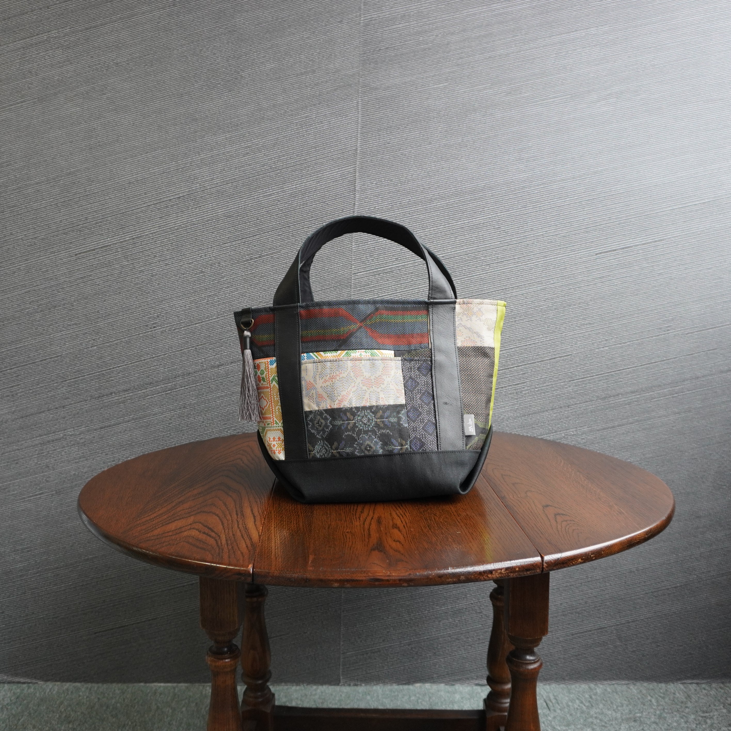 上質な着物リメイク　アップサイクルバッグ　レザーバッグ　K144