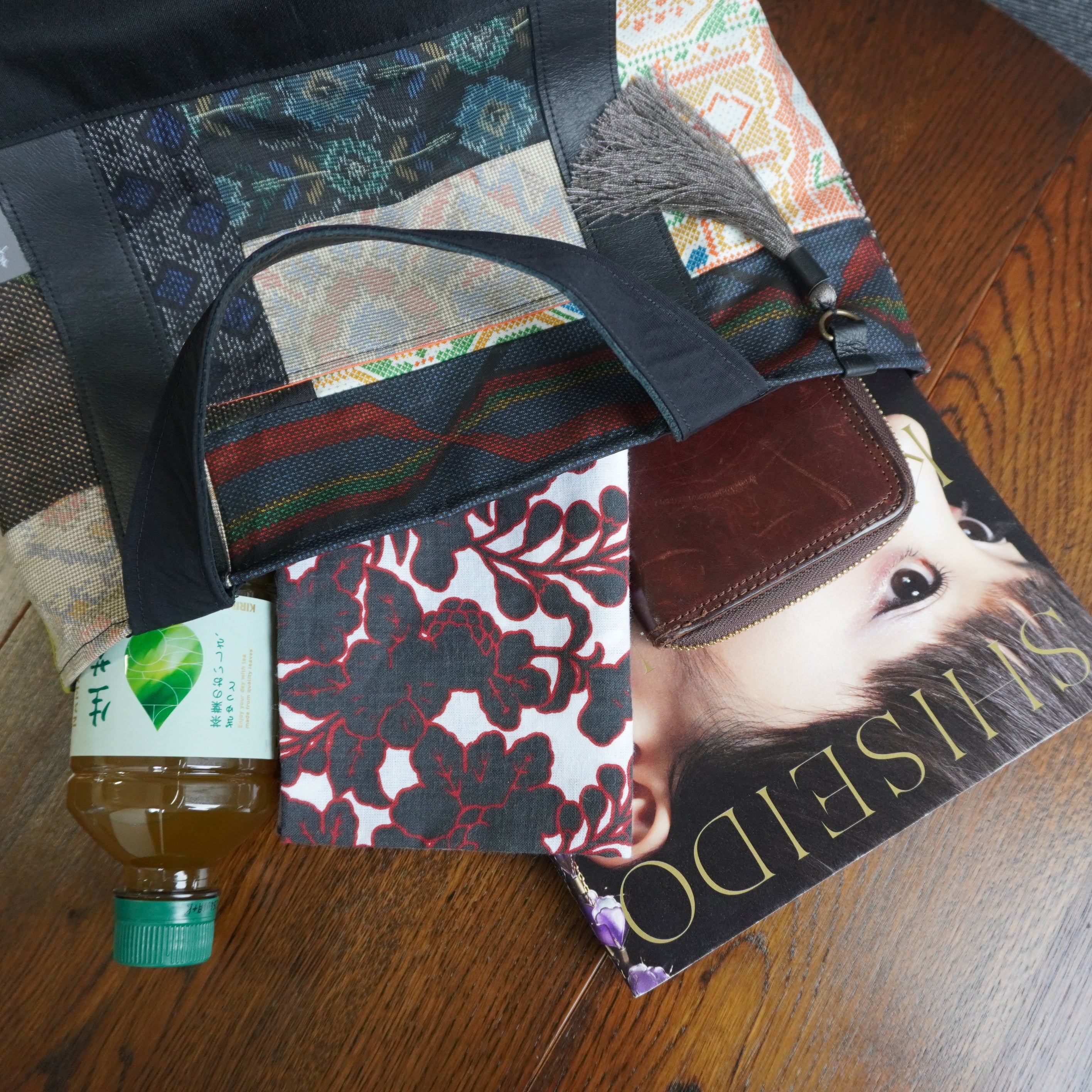 上質な着物リメイク　アップサイクルバッグ　レザーバッグ　K144