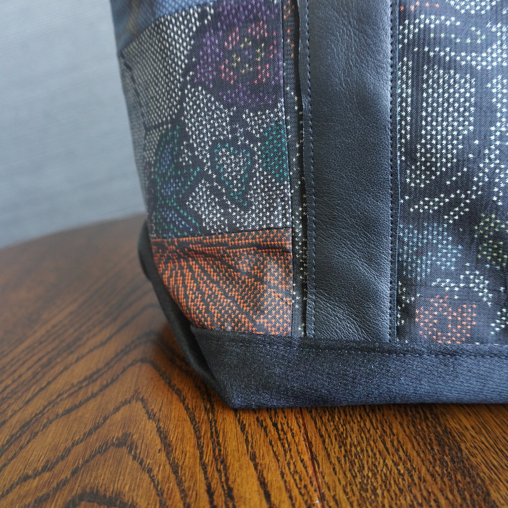 上質な着物リメイク　アップサイクルバッグ　レザーバッグ　K165