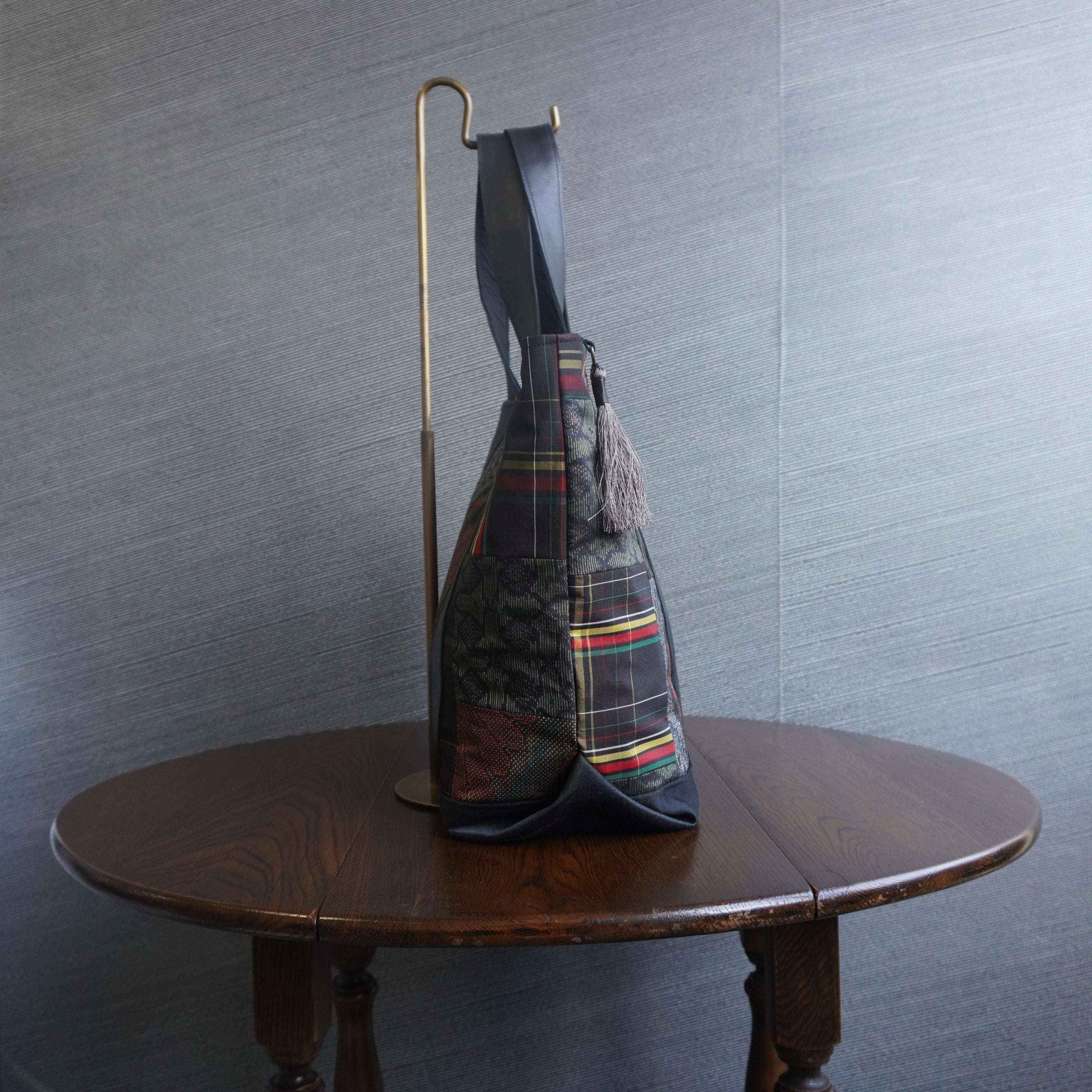 パッチワーク仕様のトートバッグ K166