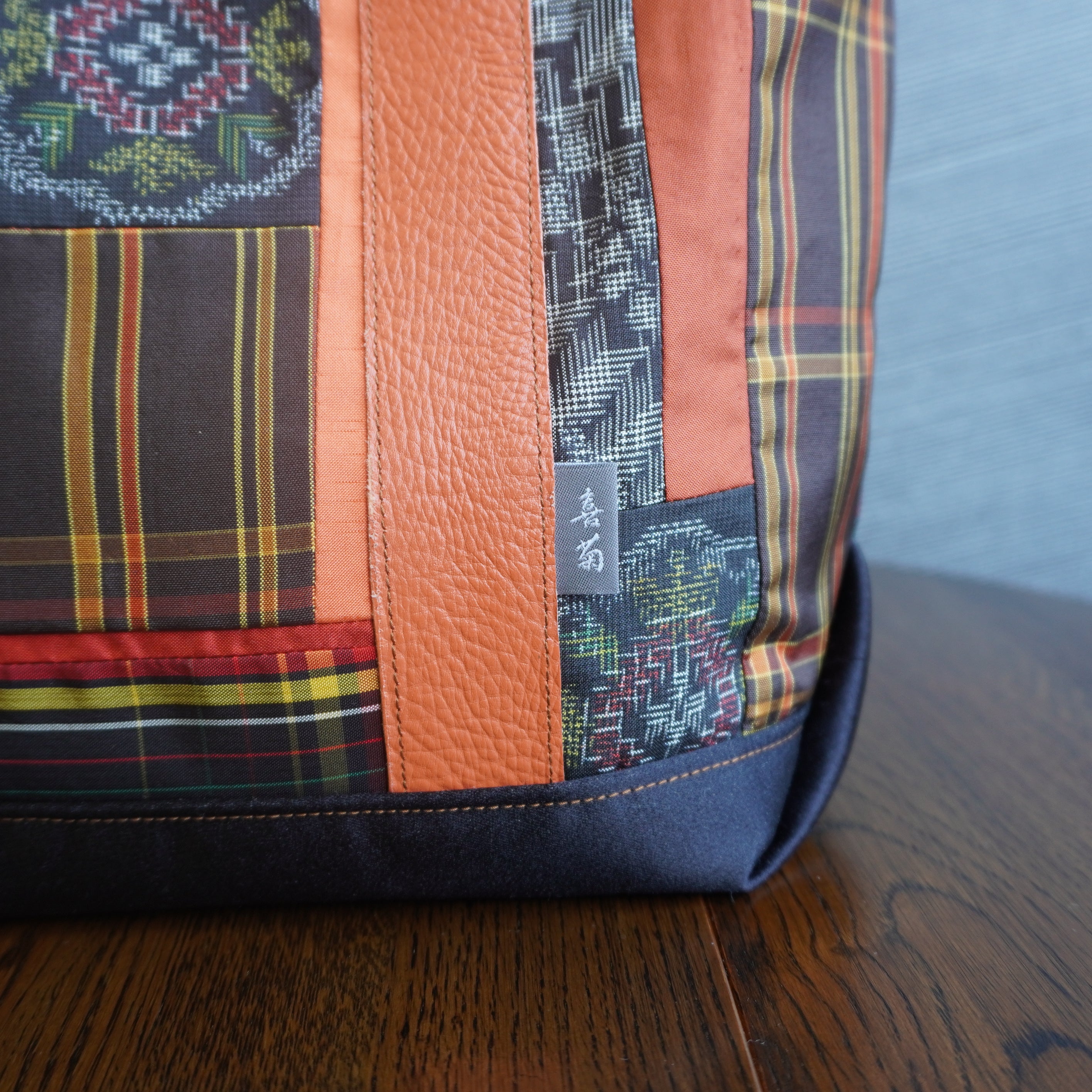 パッチワーク仕様のトートバッグ K167