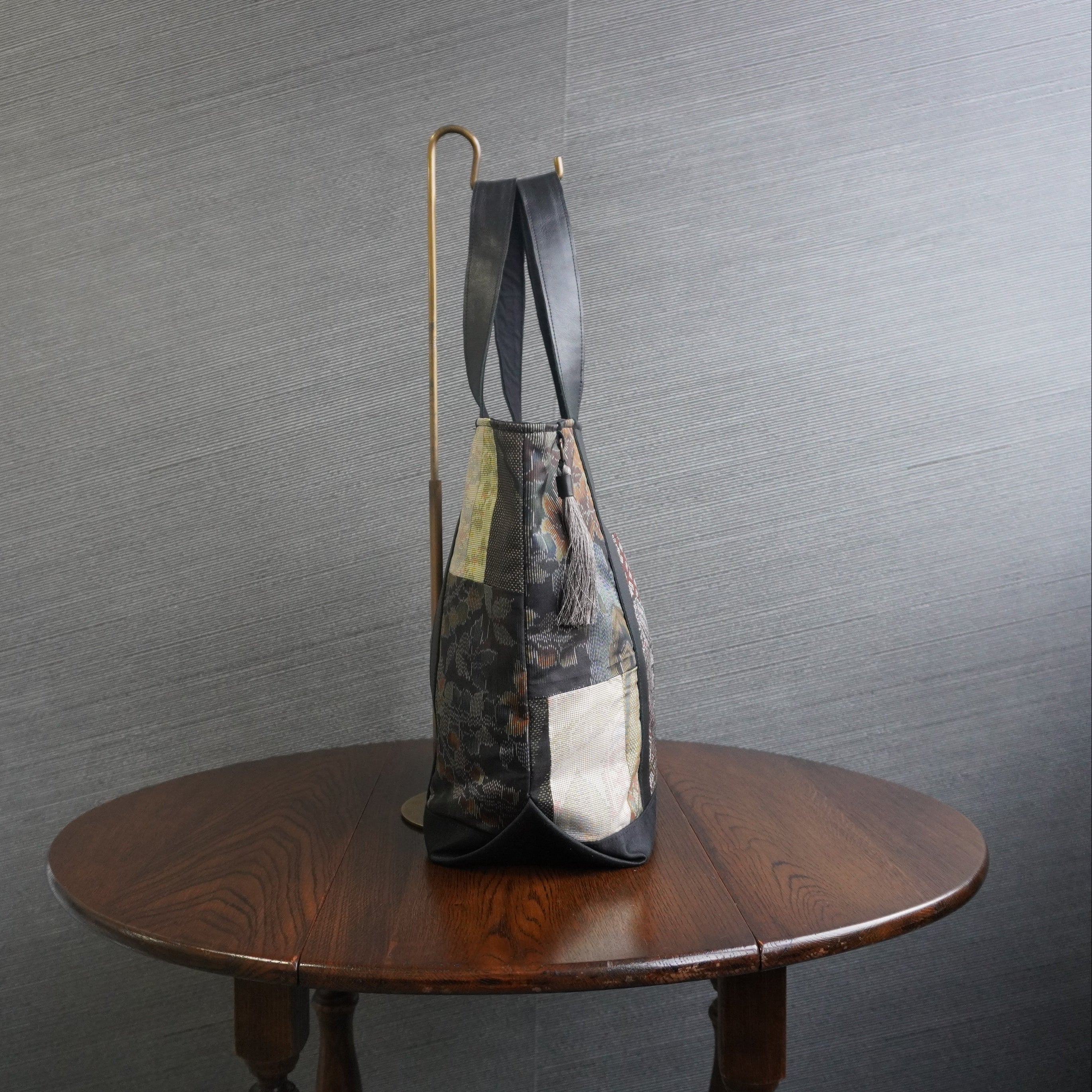 パッチワーク仕様のトートバッグ K147