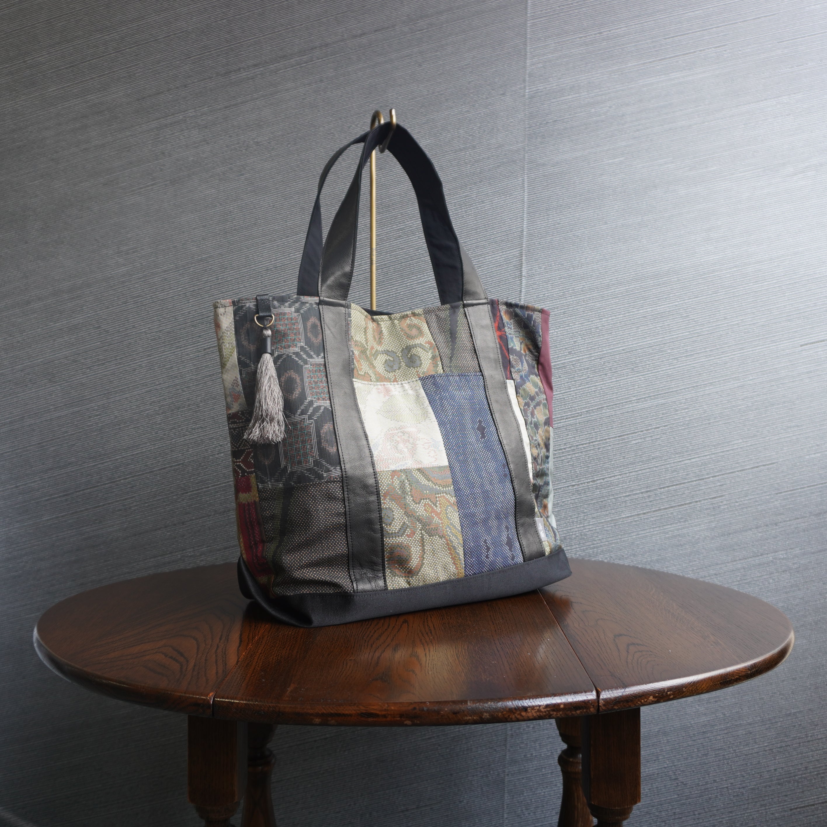 パッチワーク仕様のトートバッグ K168