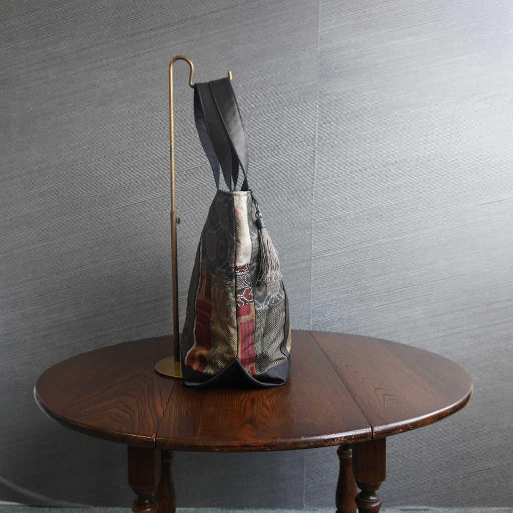 パッチワーク仕様のトートバッグ K168