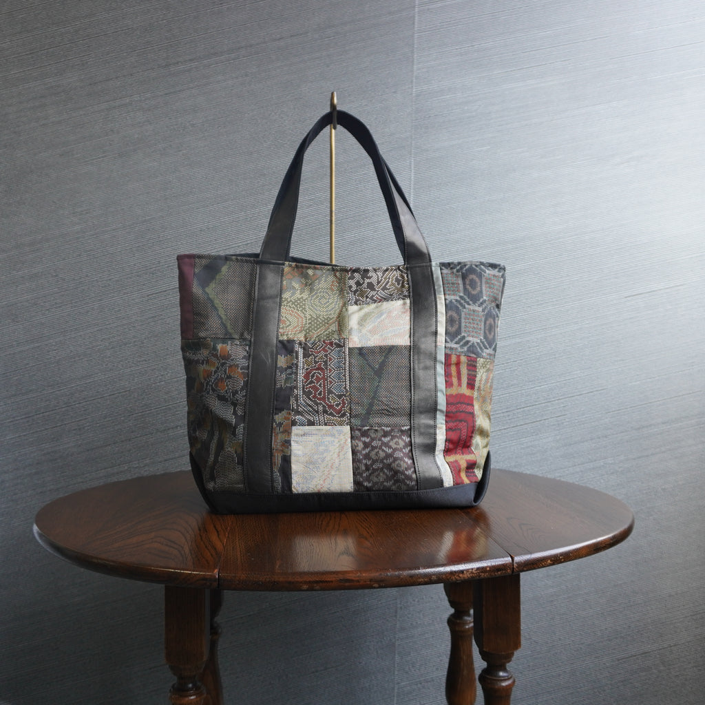 パッチワーク仕様のトートバッグ K168