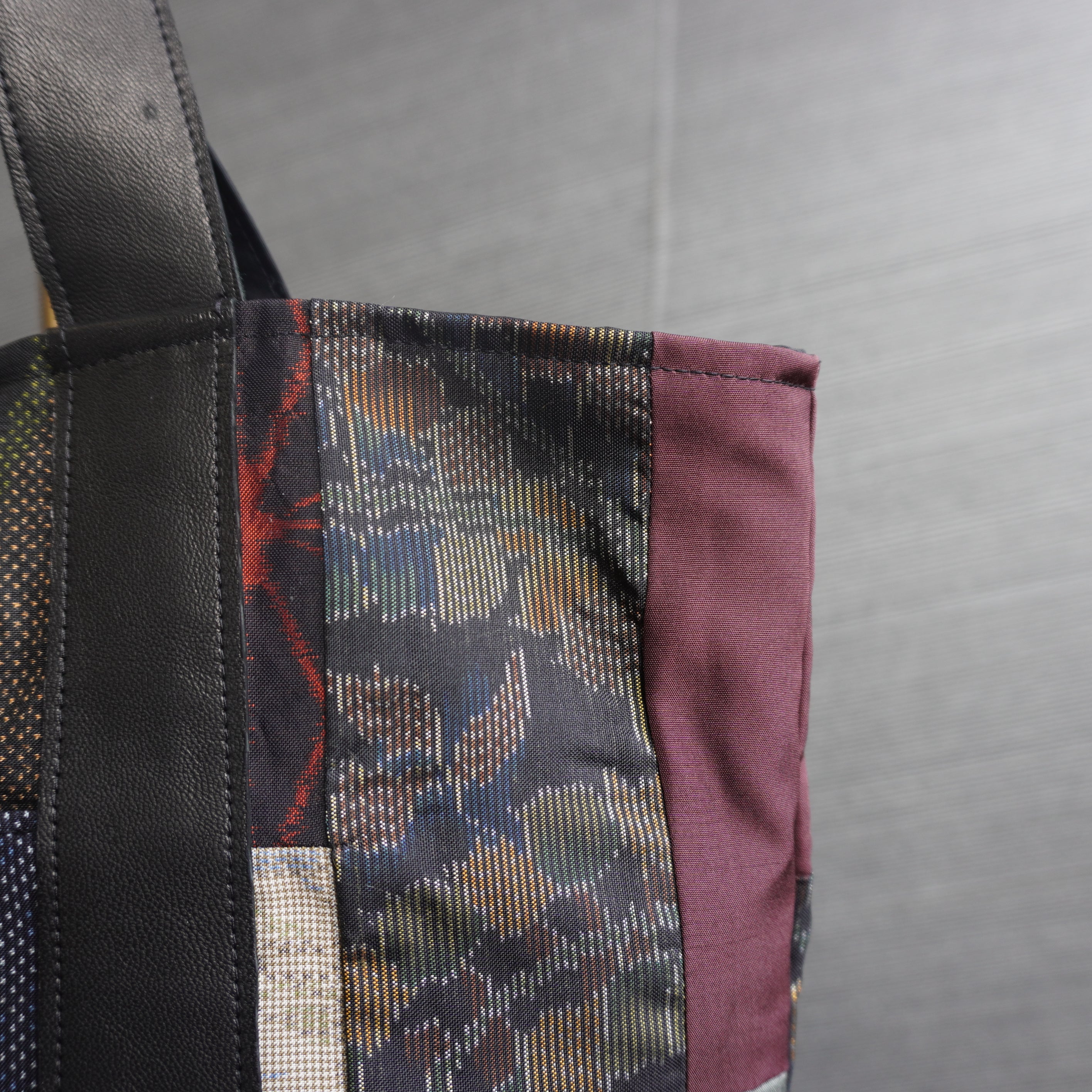 パッチワーク仕様のトートバッグ K168