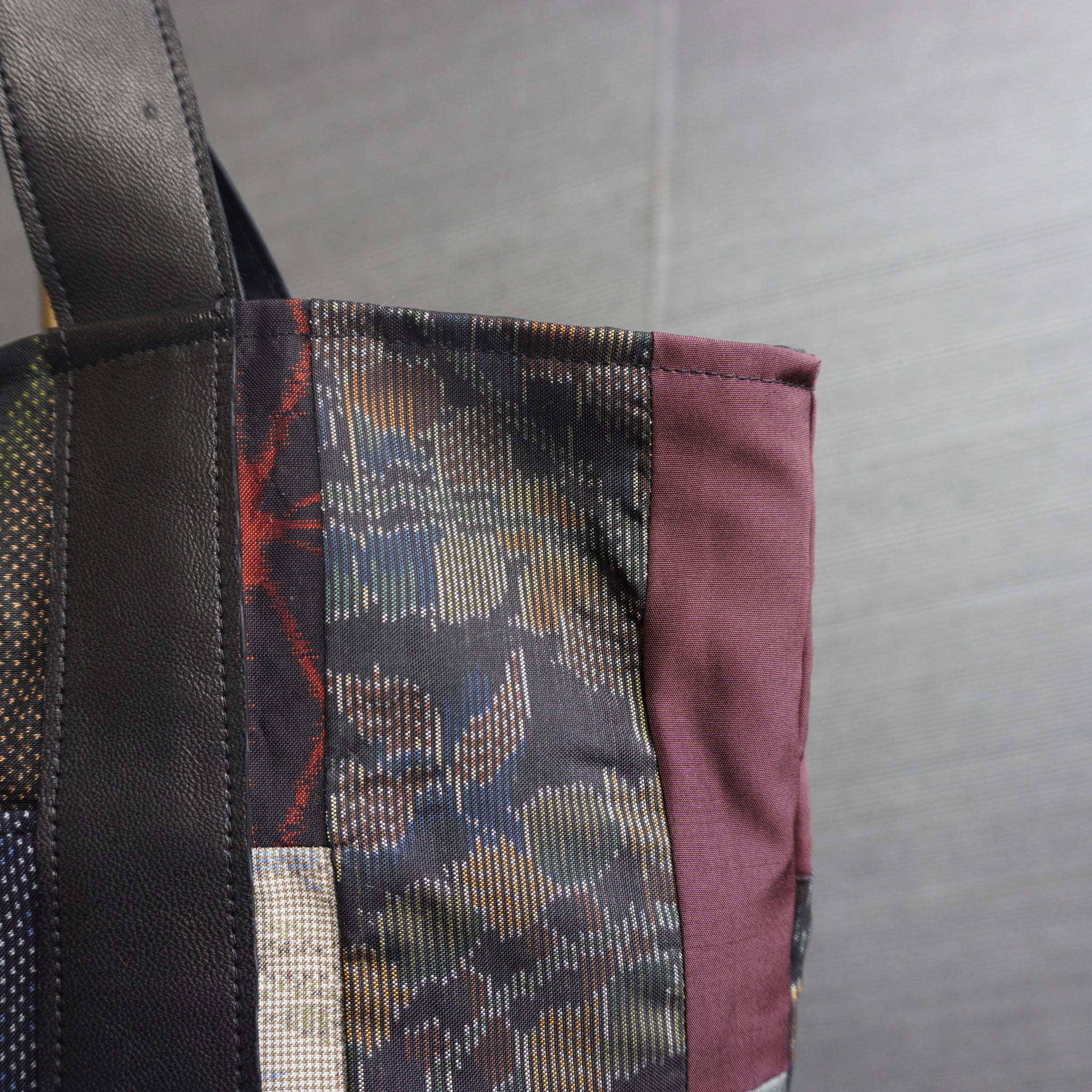 パッチワーク仕様のトートバッグ K168