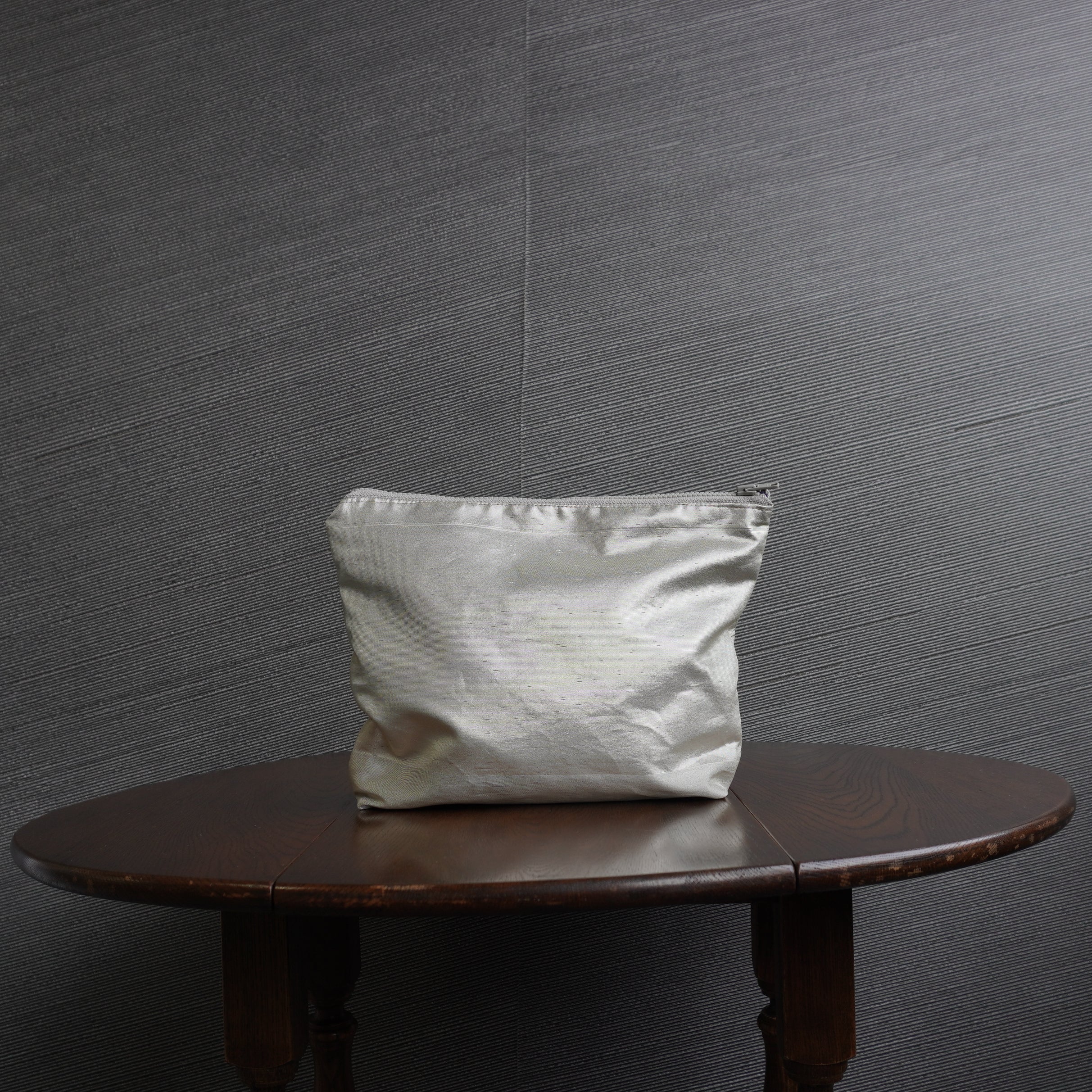 着物帯を使用したポーチ　K213