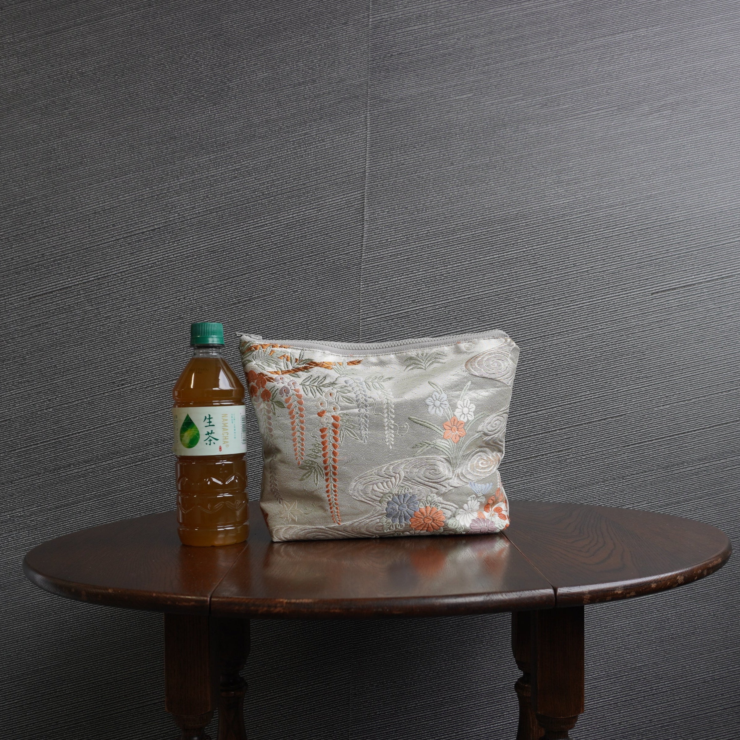 着物帯を使用したポーチ　K213