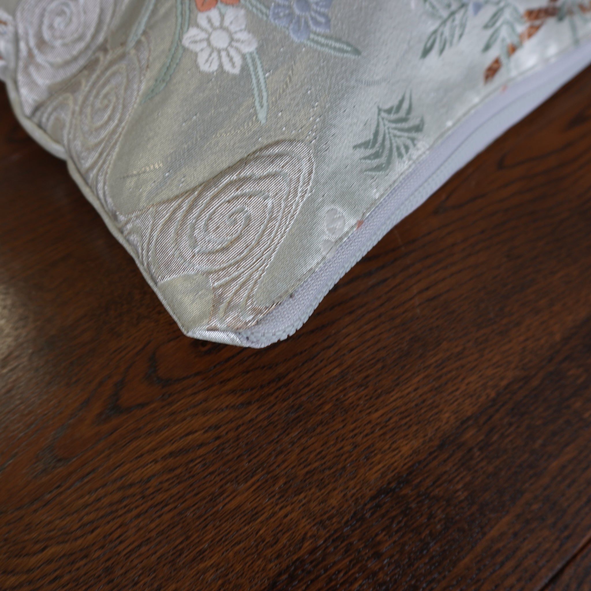 着物帯を使用したポーチ　K213