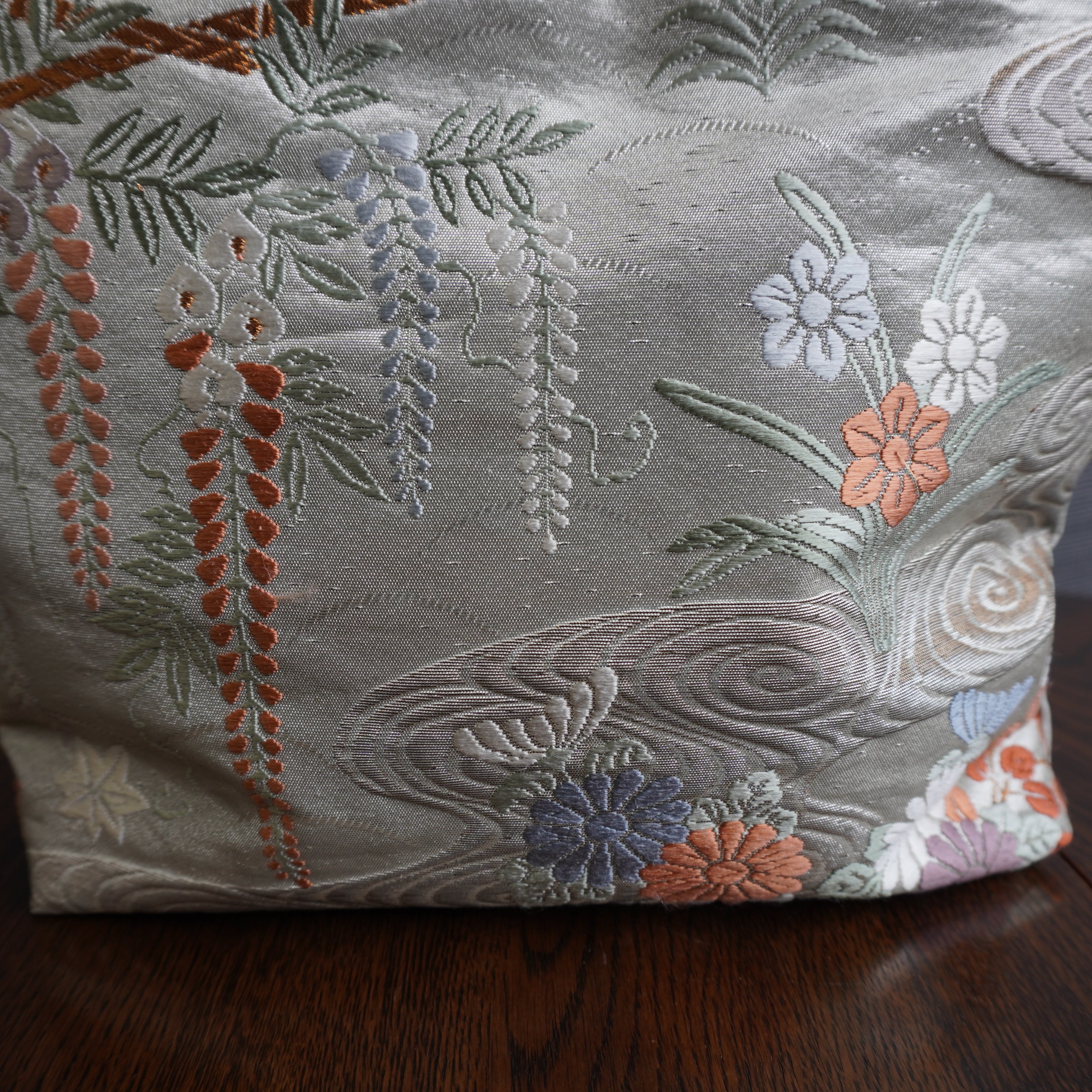 着物帯を使用したポーチ　K213