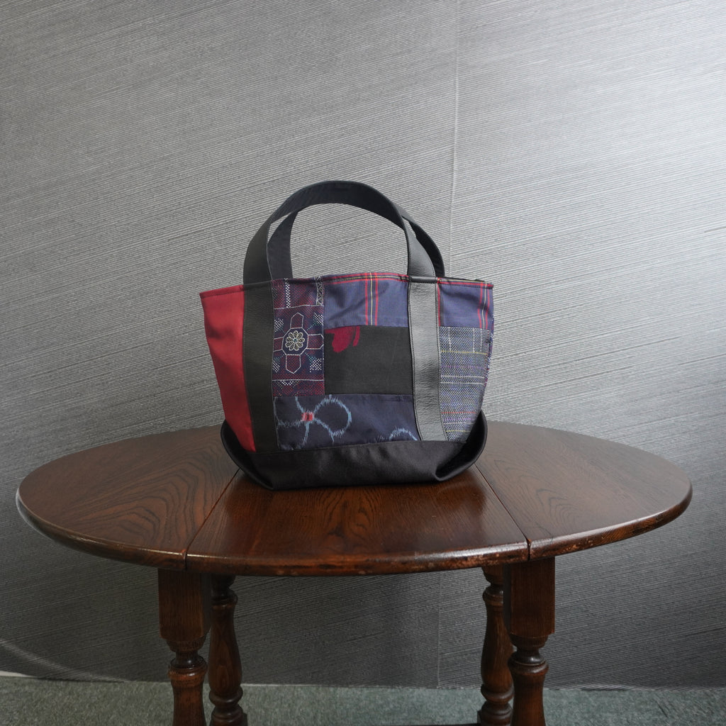 上質な着物リメイク　アップサイクルバッグ　レザーバッグ　K170