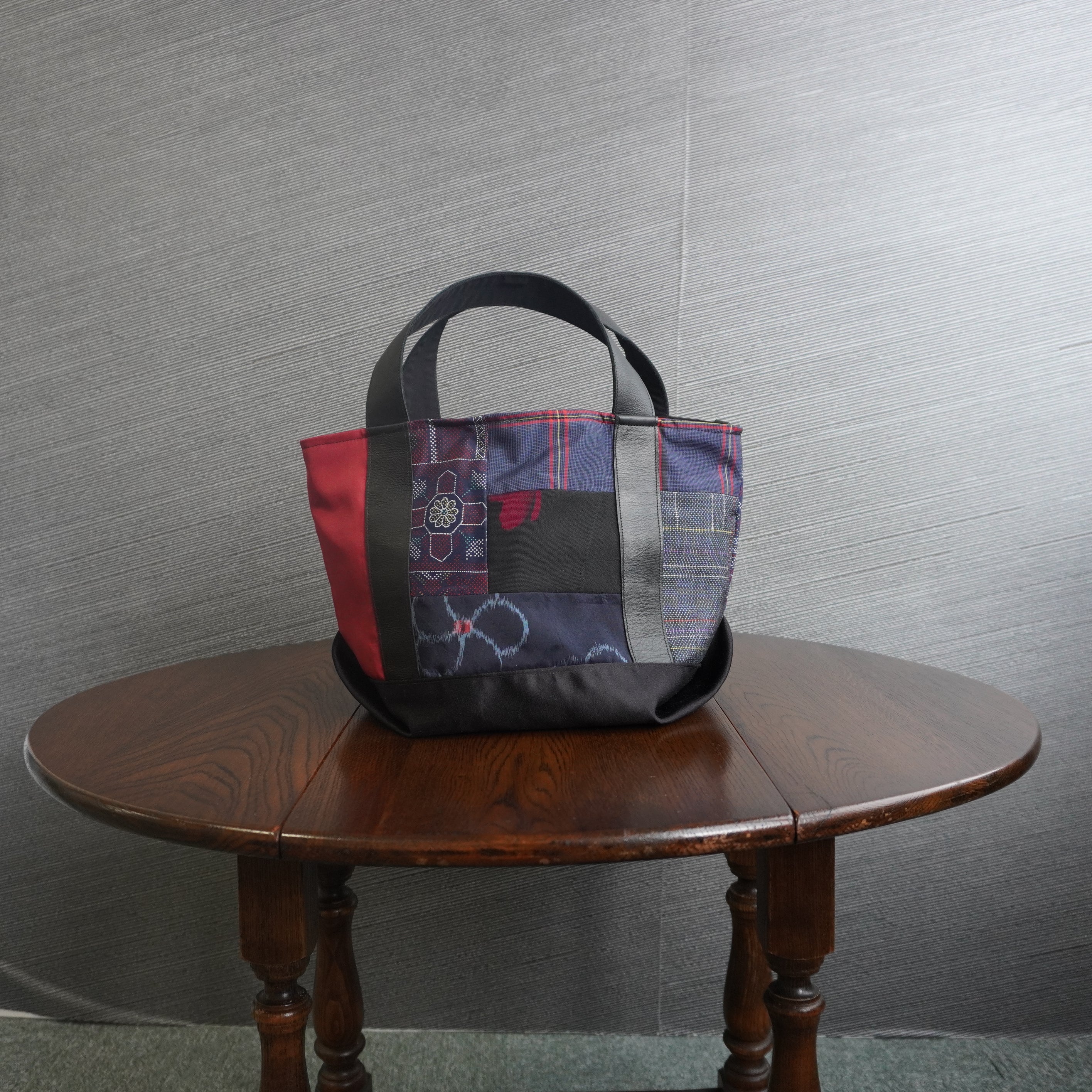 上質な着物リメイク　アップサイクルバッグ　レザーバッグ　K170