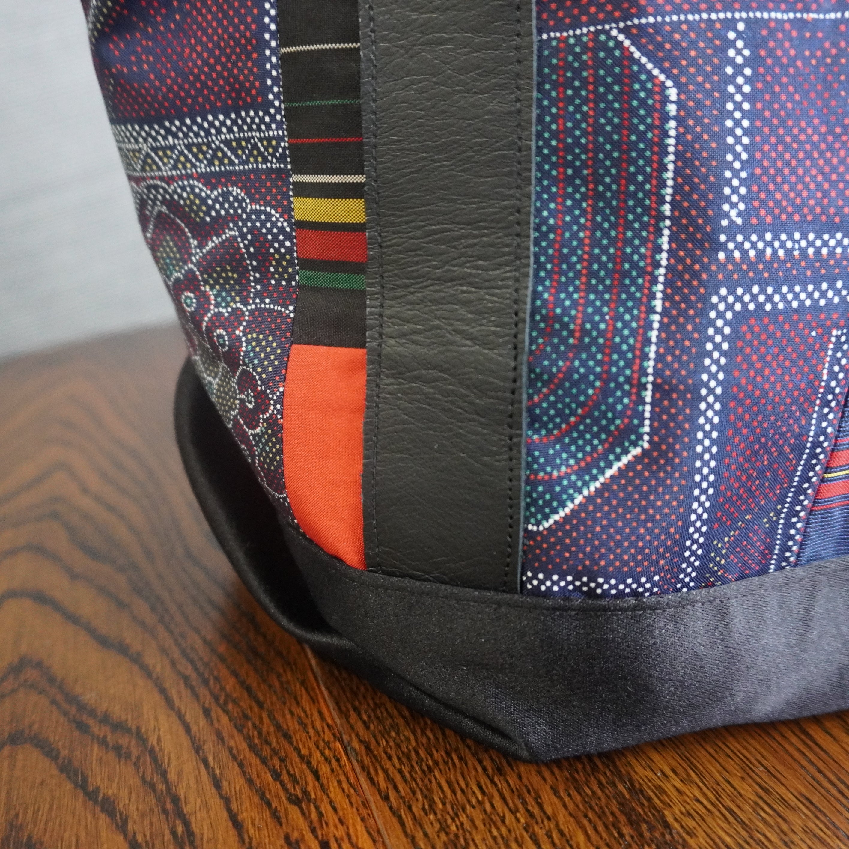 上質な着物リメイク　アップサイクルバッグ　レザーバッグ　K170