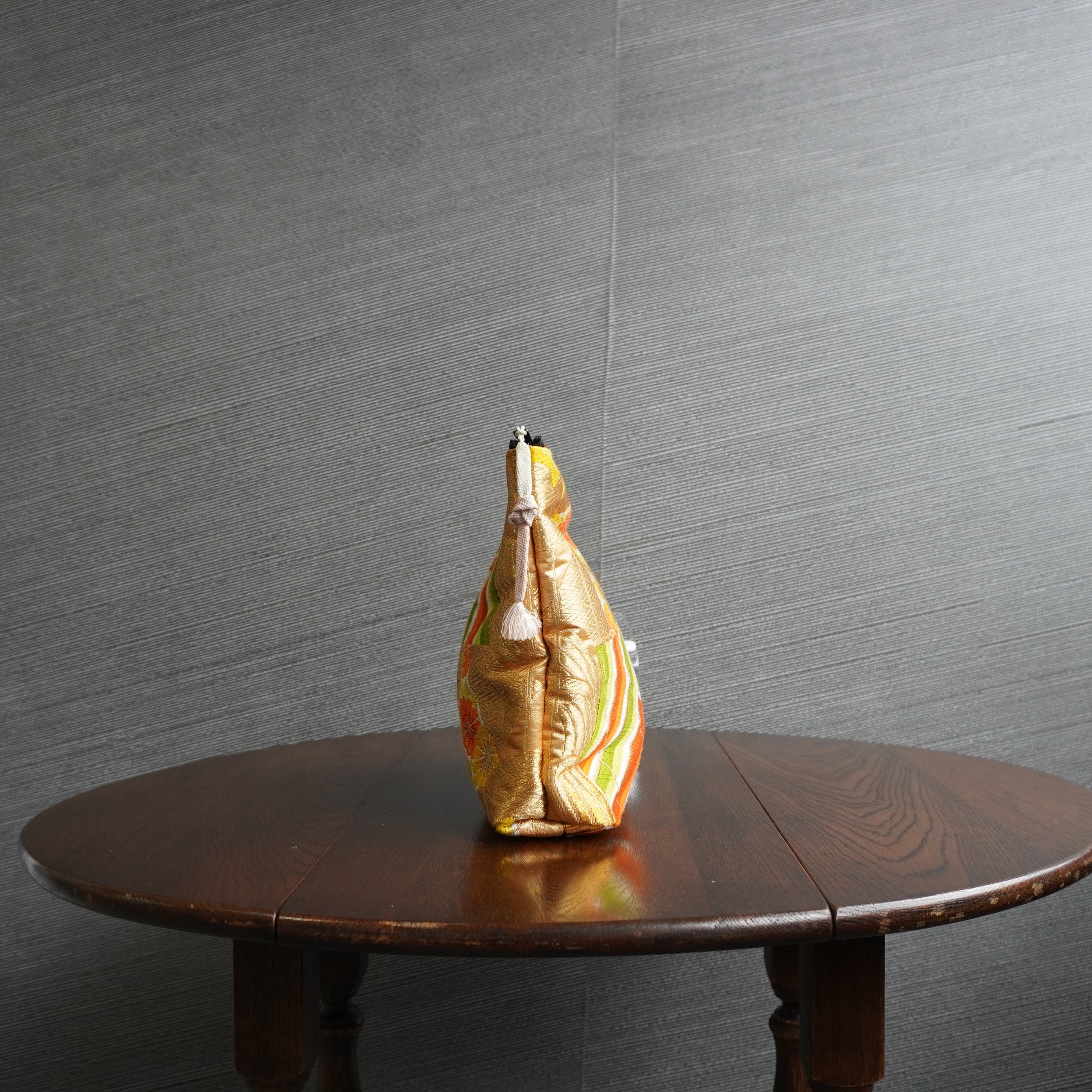 着物帯を使用したポーチ　K155