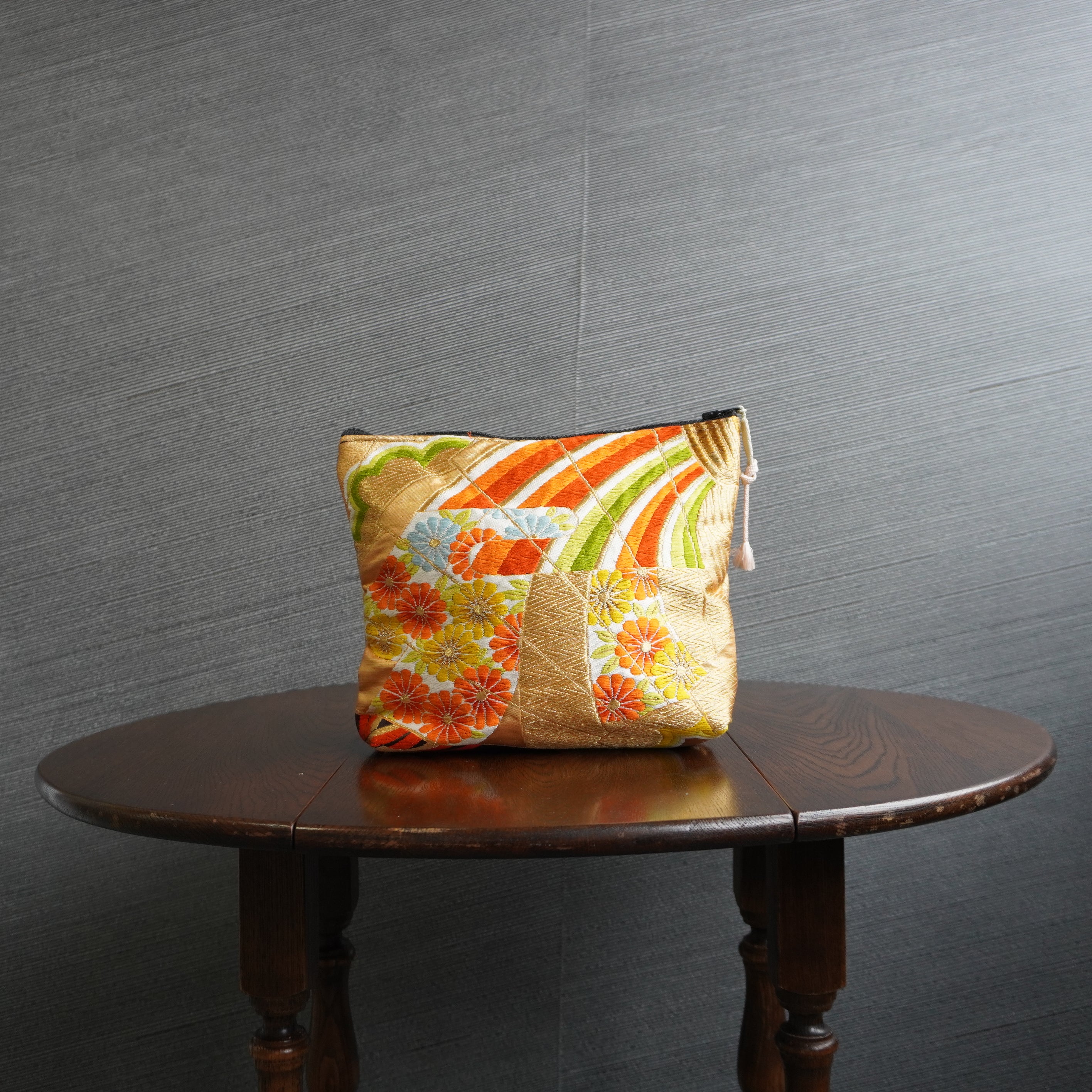 着物帯を使用したポーチ　K155