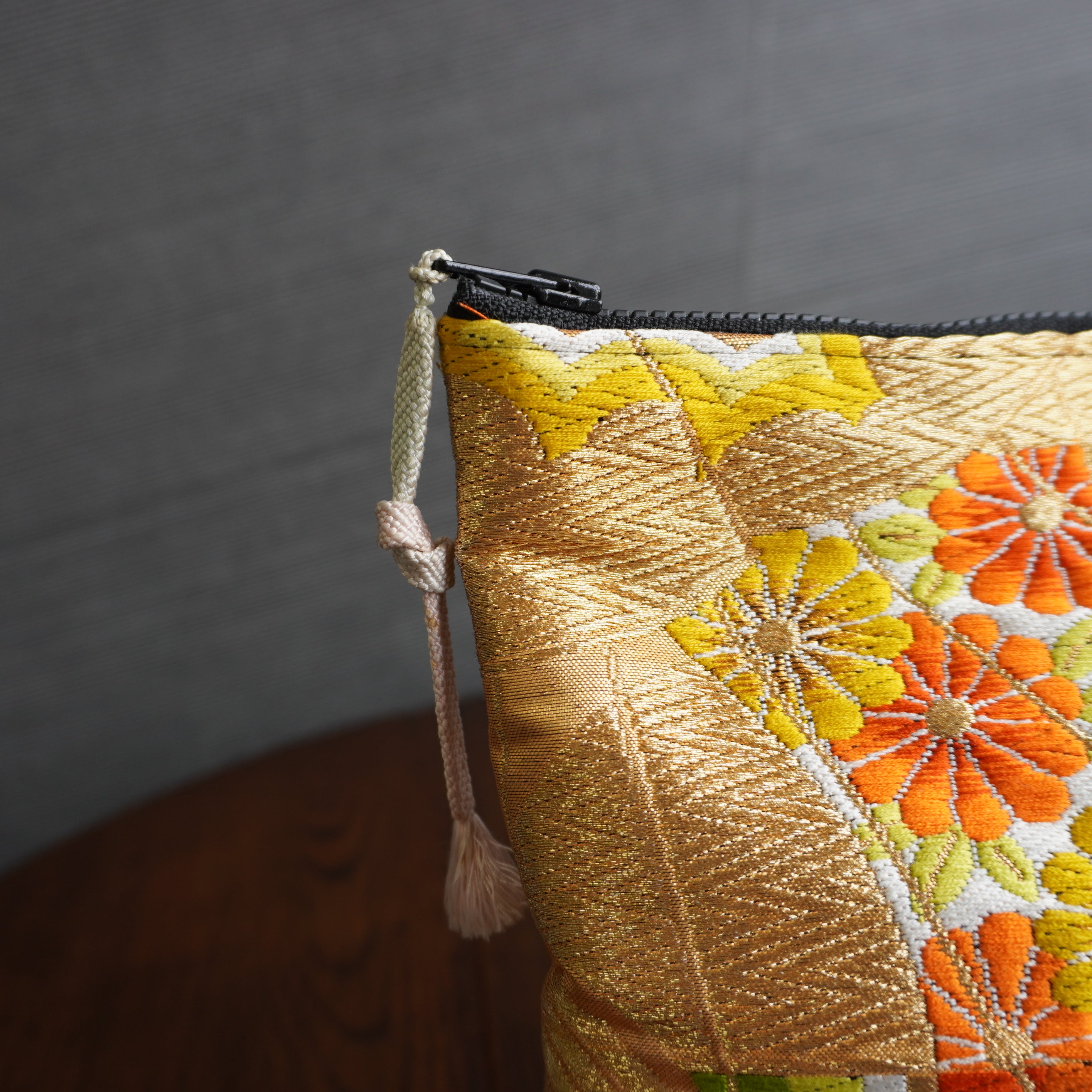 着物帯を使用したポーチ　K155