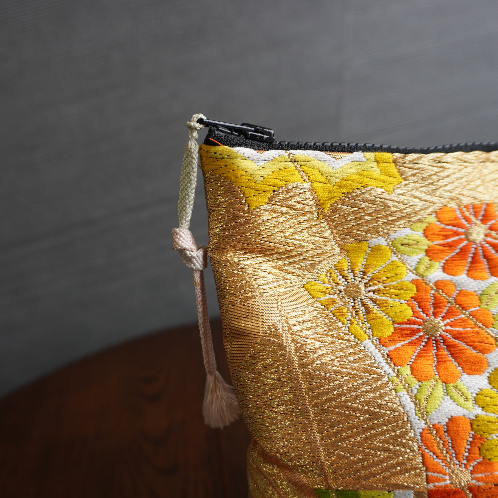 着物帯を使用したポーチ　K155