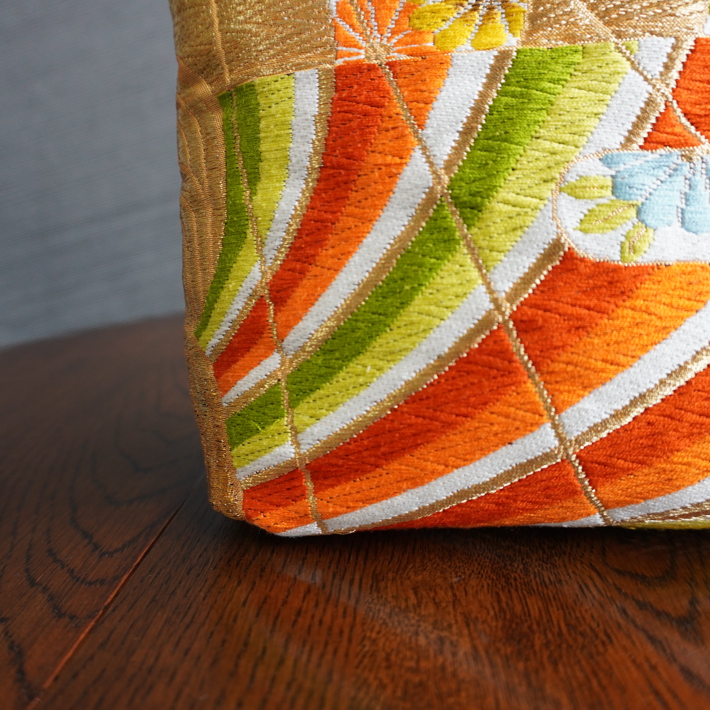 着物帯を使用したポーチ　K155