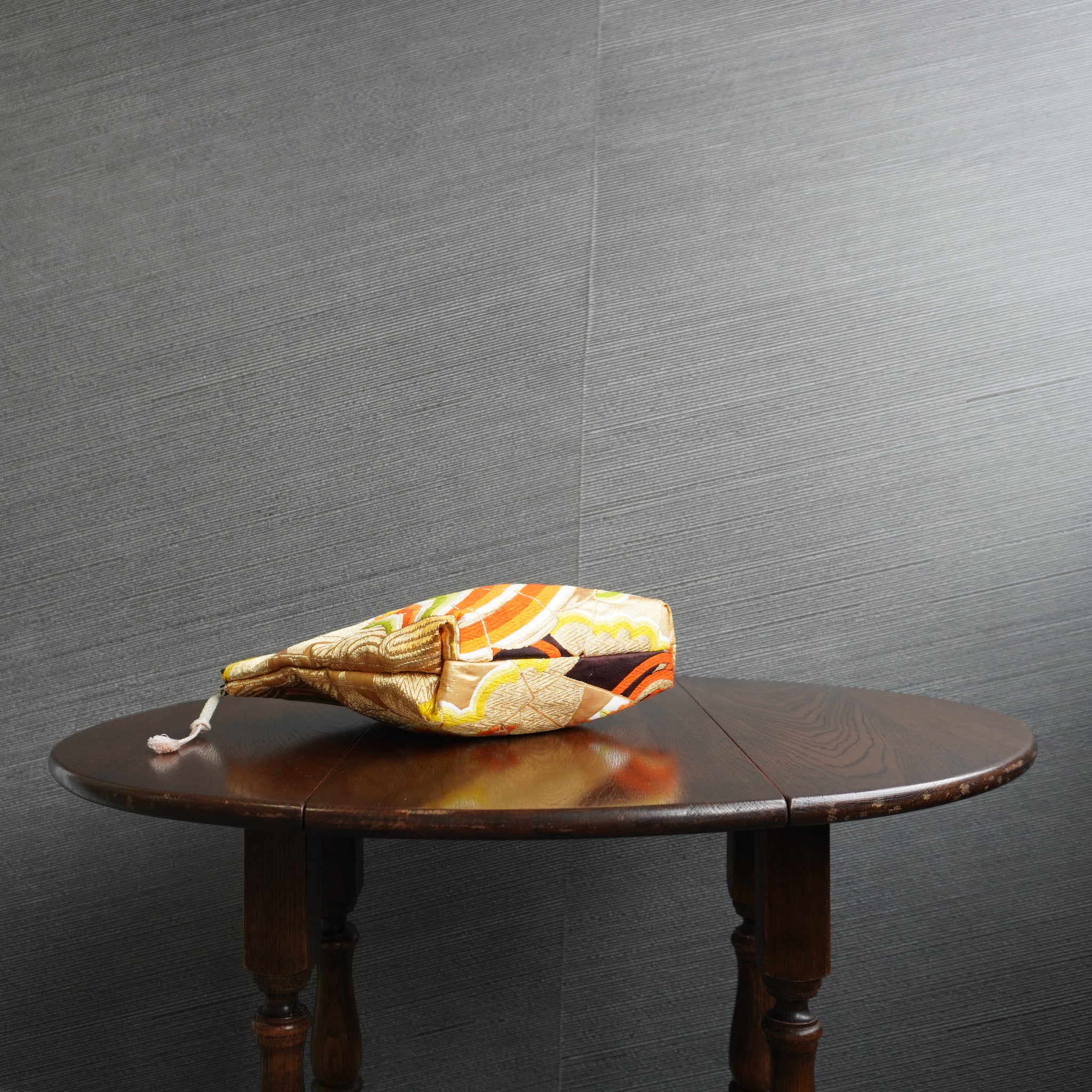 着物帯を使用したポーチ　K155