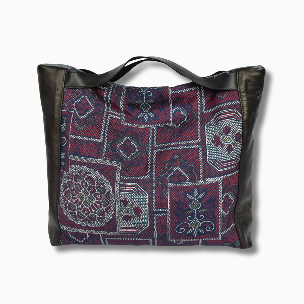 大島柄のプリント着物と本革レザートートバッグ　アップサイクルバッグ　K036