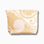 光り輝くポーチ　大きな菊と唐草模様　金襴　K099