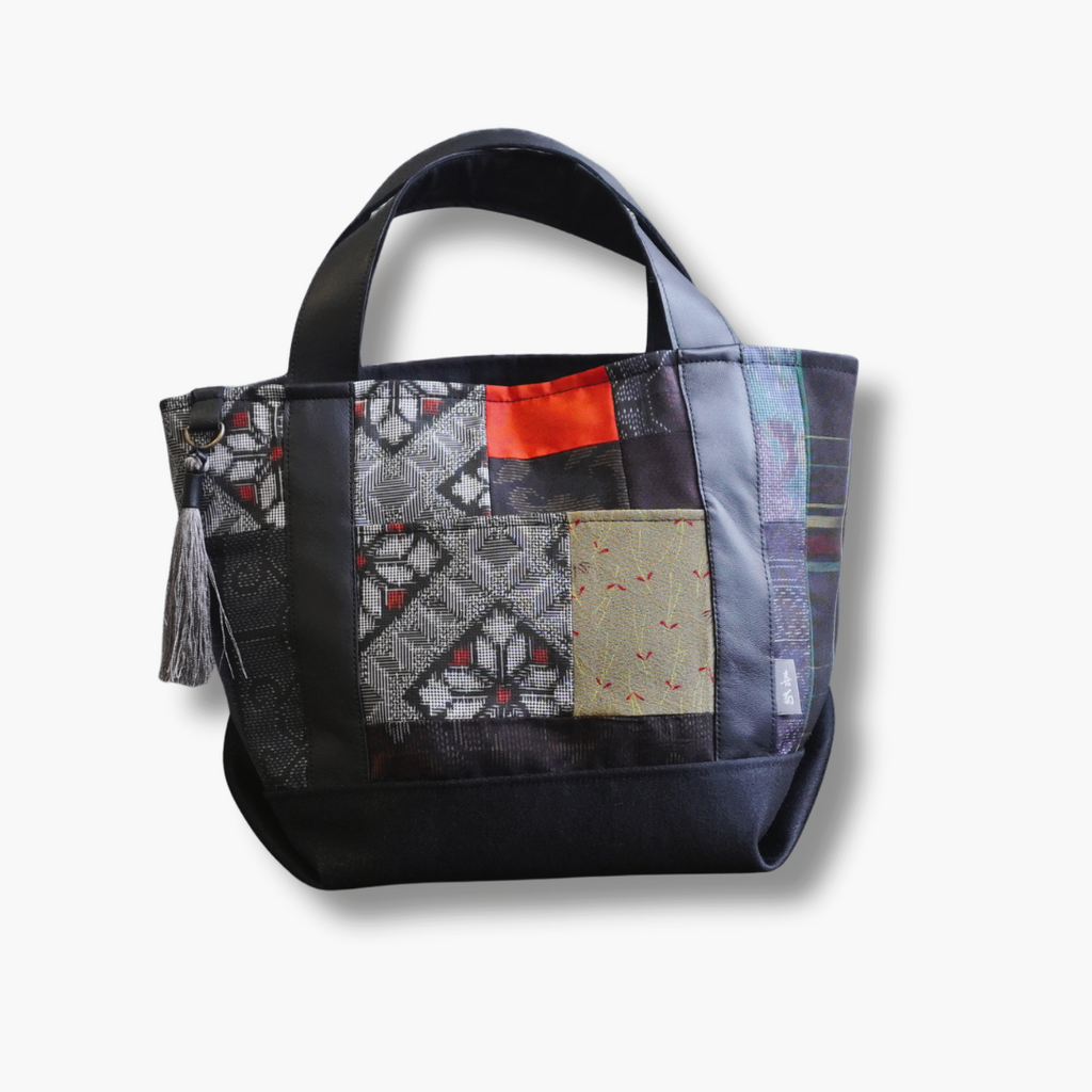 パッチワーク仕様のミニトートバッグ K154