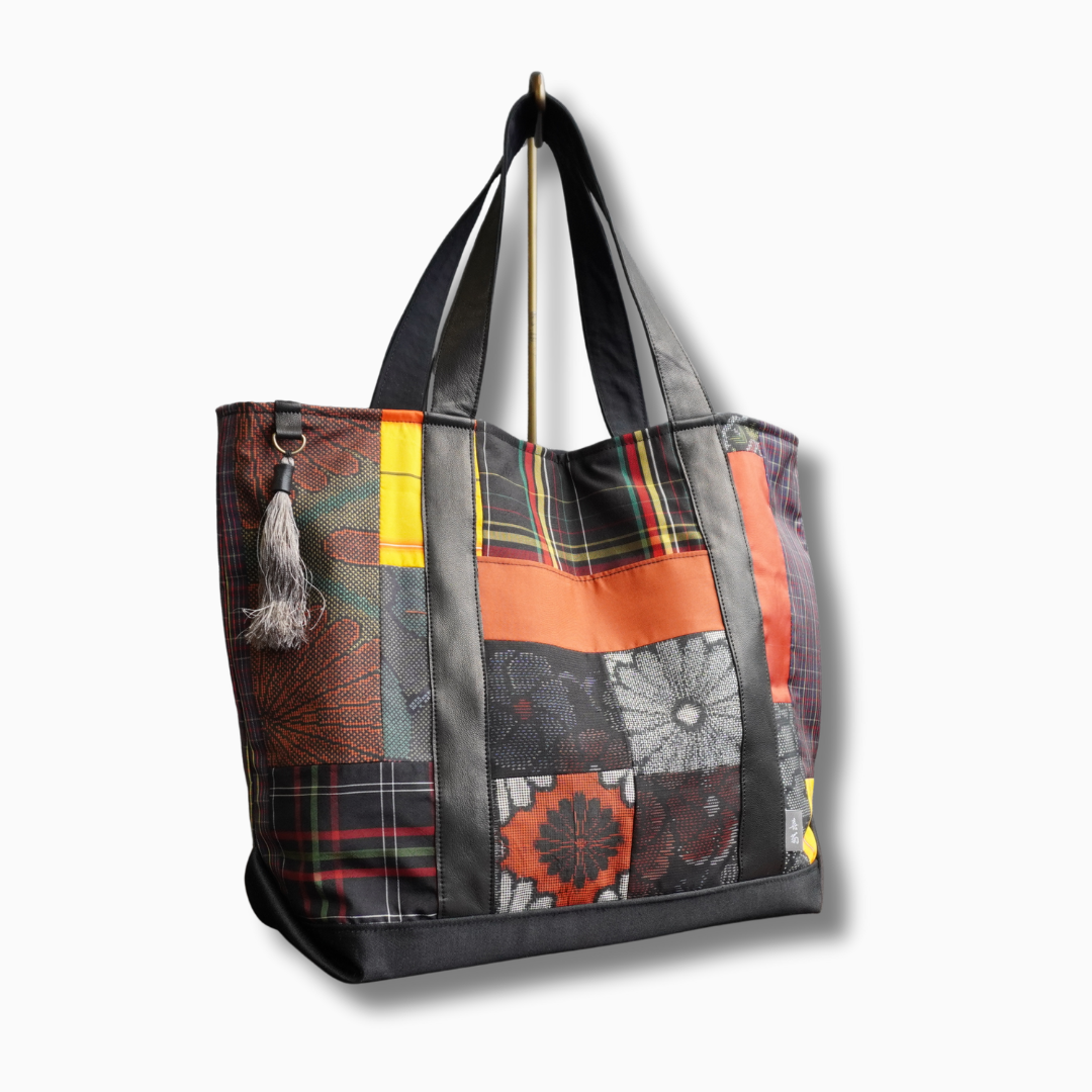 パッチワーク仕様のトートバッグ K157