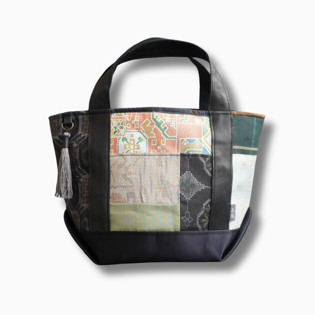 パッチワーク仕様のミニトートバッグ K158