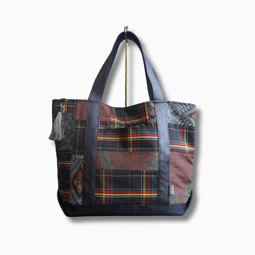 パッチワーク仕様のトートバッグ K166