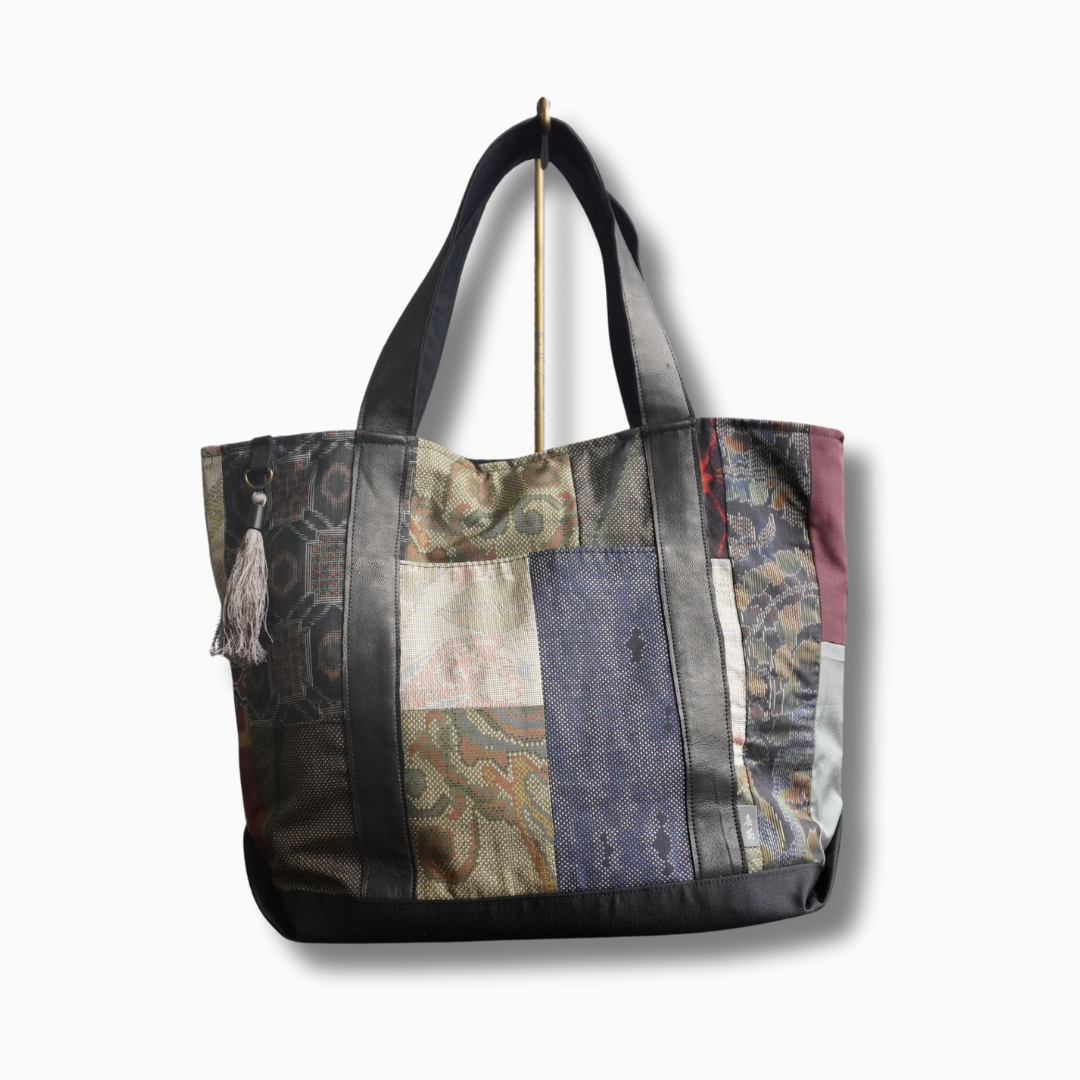 パッチワーク仕様のトートバッグ K168