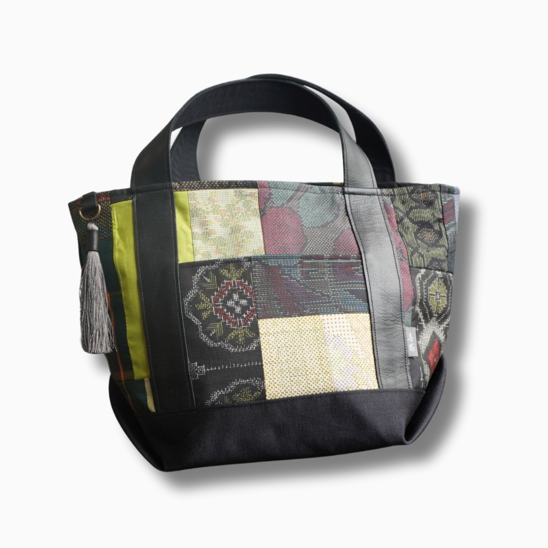 パッチワーク仕様のミニトートバッグ K169