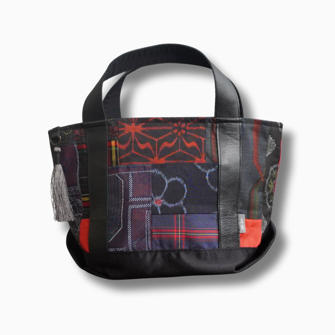 上質な着物リメイク　アップサイクルバッグ　レザーバッグ　K170