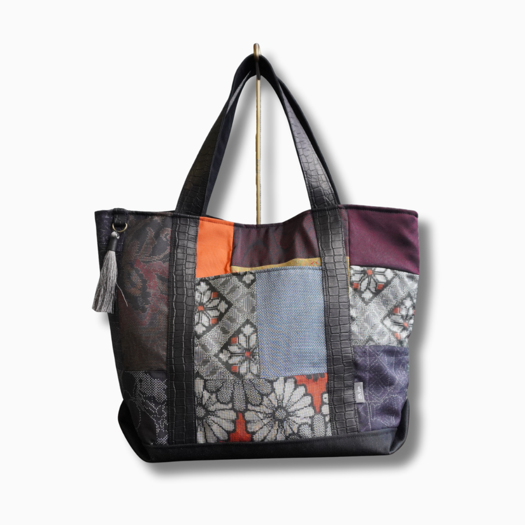 パッチワーク仕様のトートバッグ K177