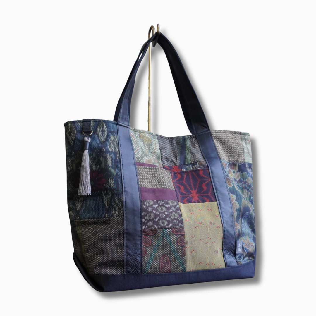 パッチワーク仕様のトートバッグ K187